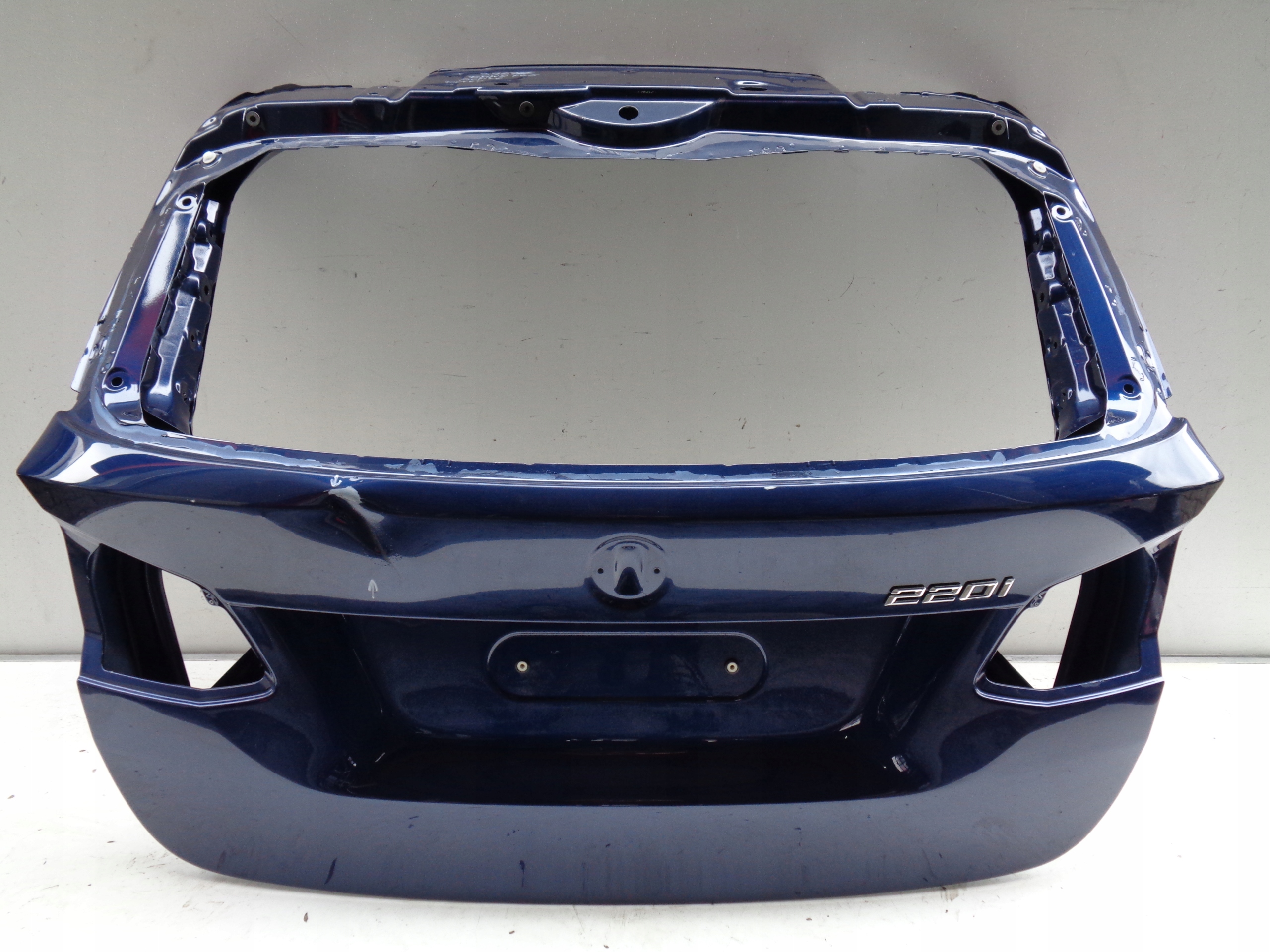 КРИШКА ЗАДНЯ BMW 2 F45 ACTIVE TOURER НОМЕР 39577