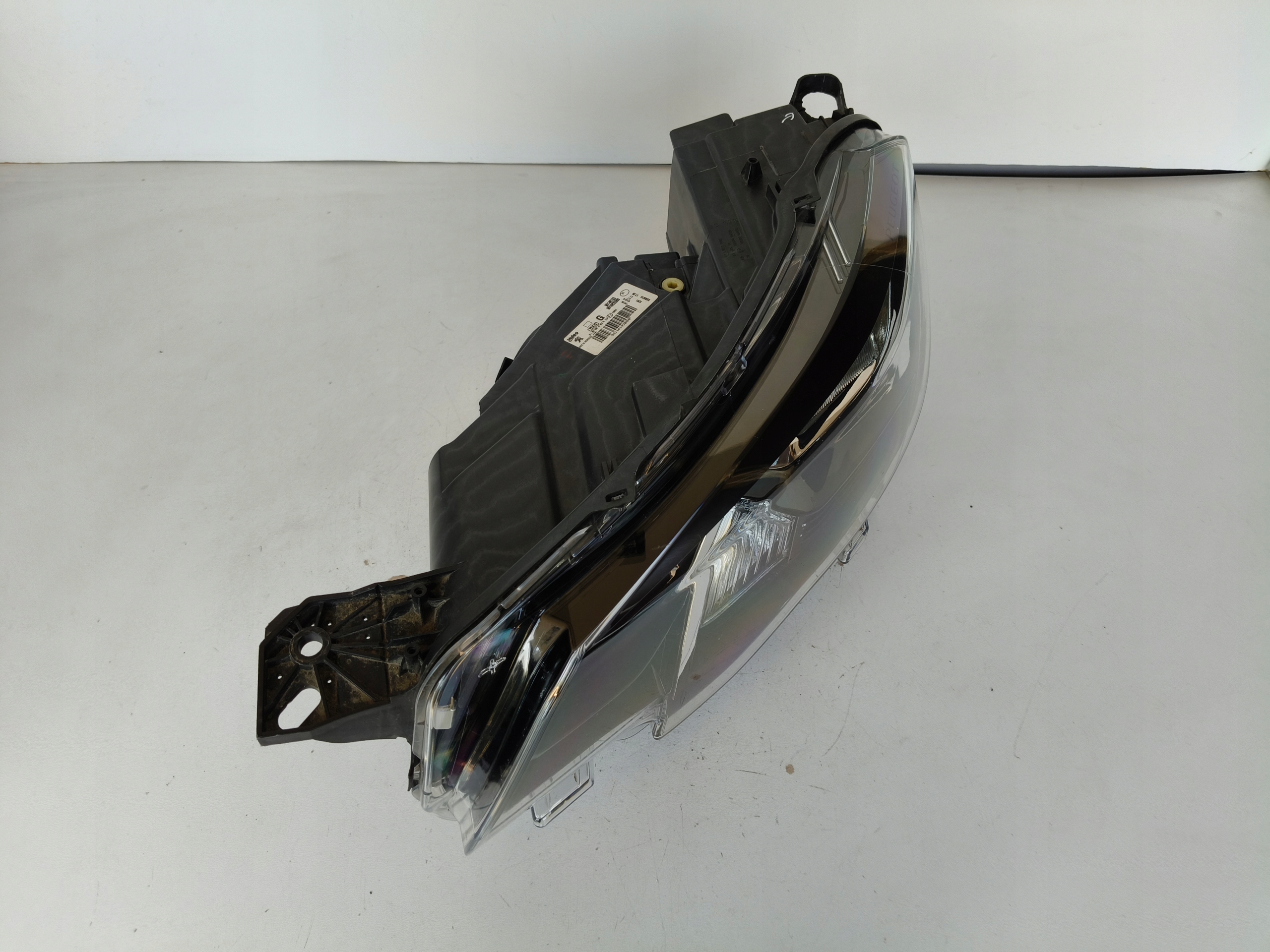 light left REFLEKTOR PEUGEOT PARTNER 18