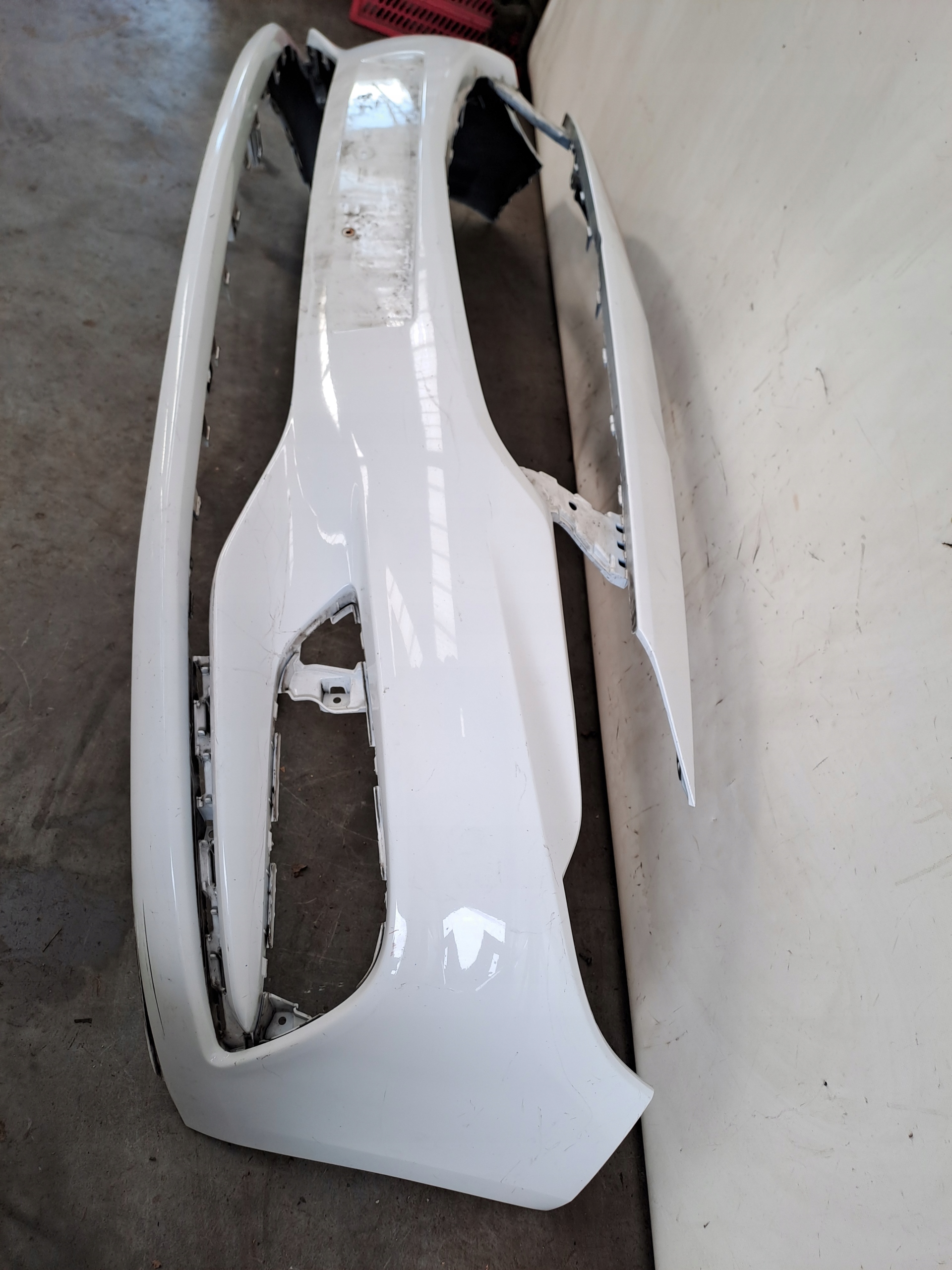 bumper front 39151025 Opel Astra K