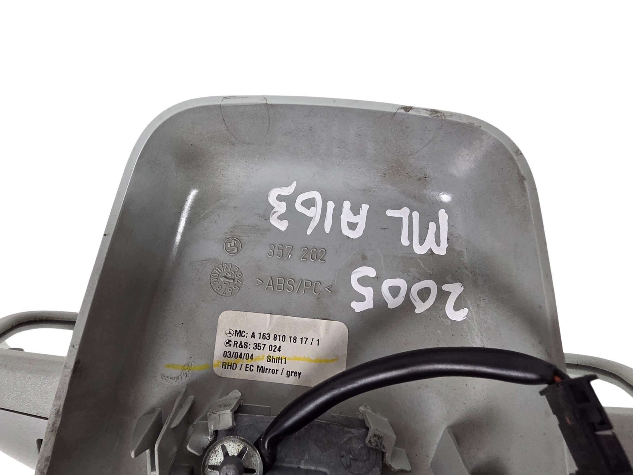 MERCEDES ML W163 mirror inner ORG. A1638101817