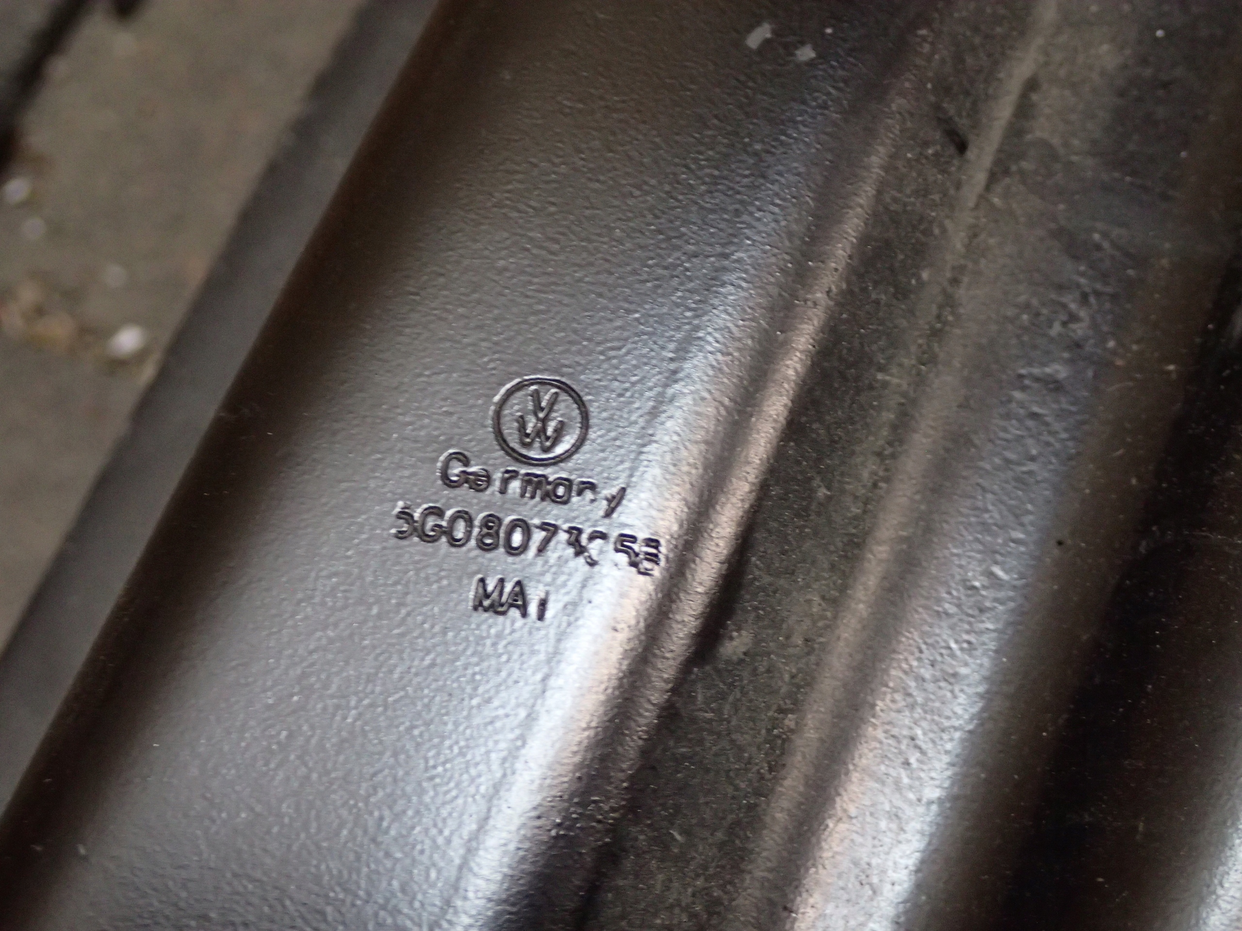 BUMPER SUPPORT REAR PART VW GOLF VII 7 HB 5G0807305B