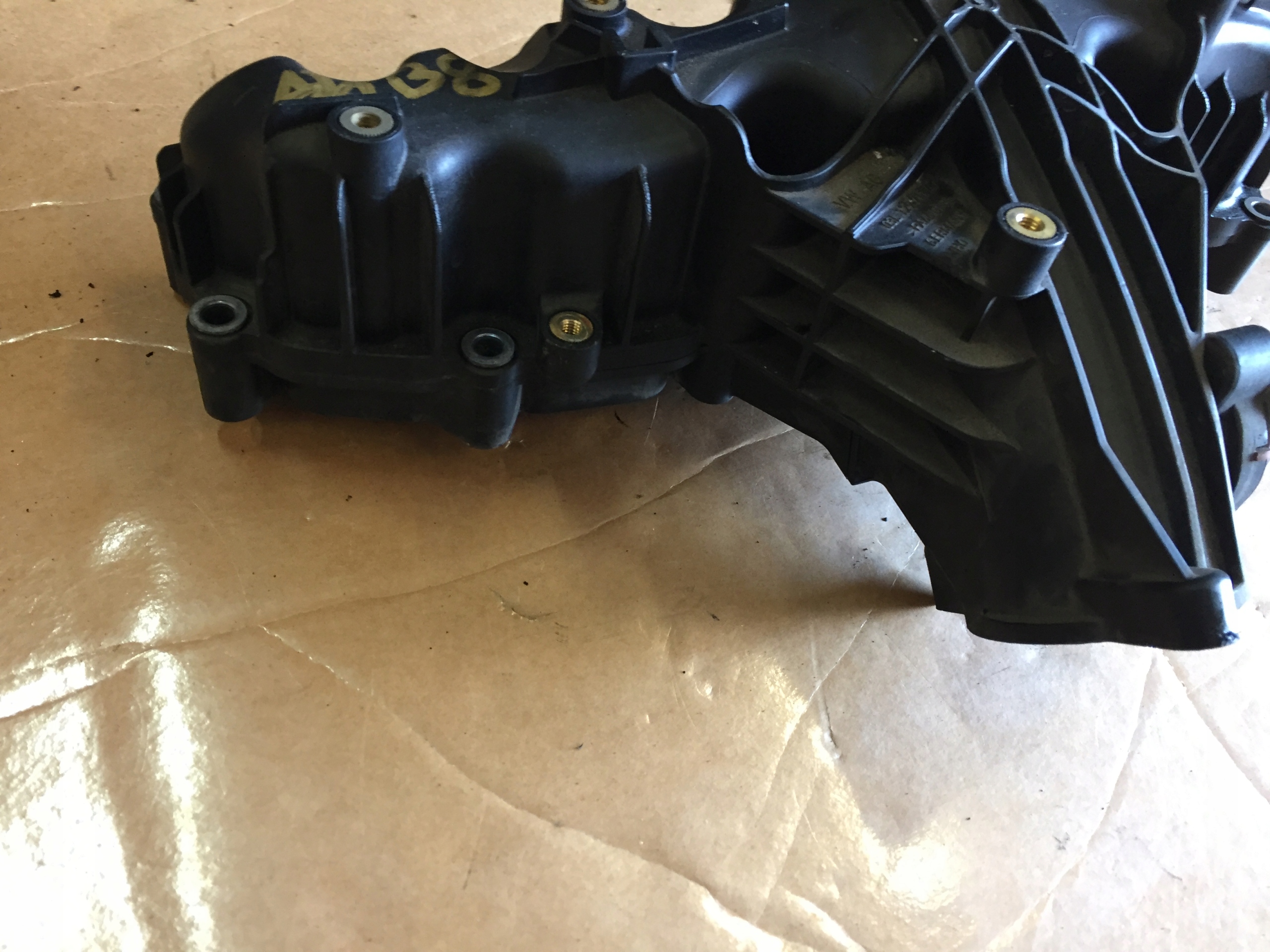 AUDI SEAT VW 2.0 TDI intake manifold 03L129711AF