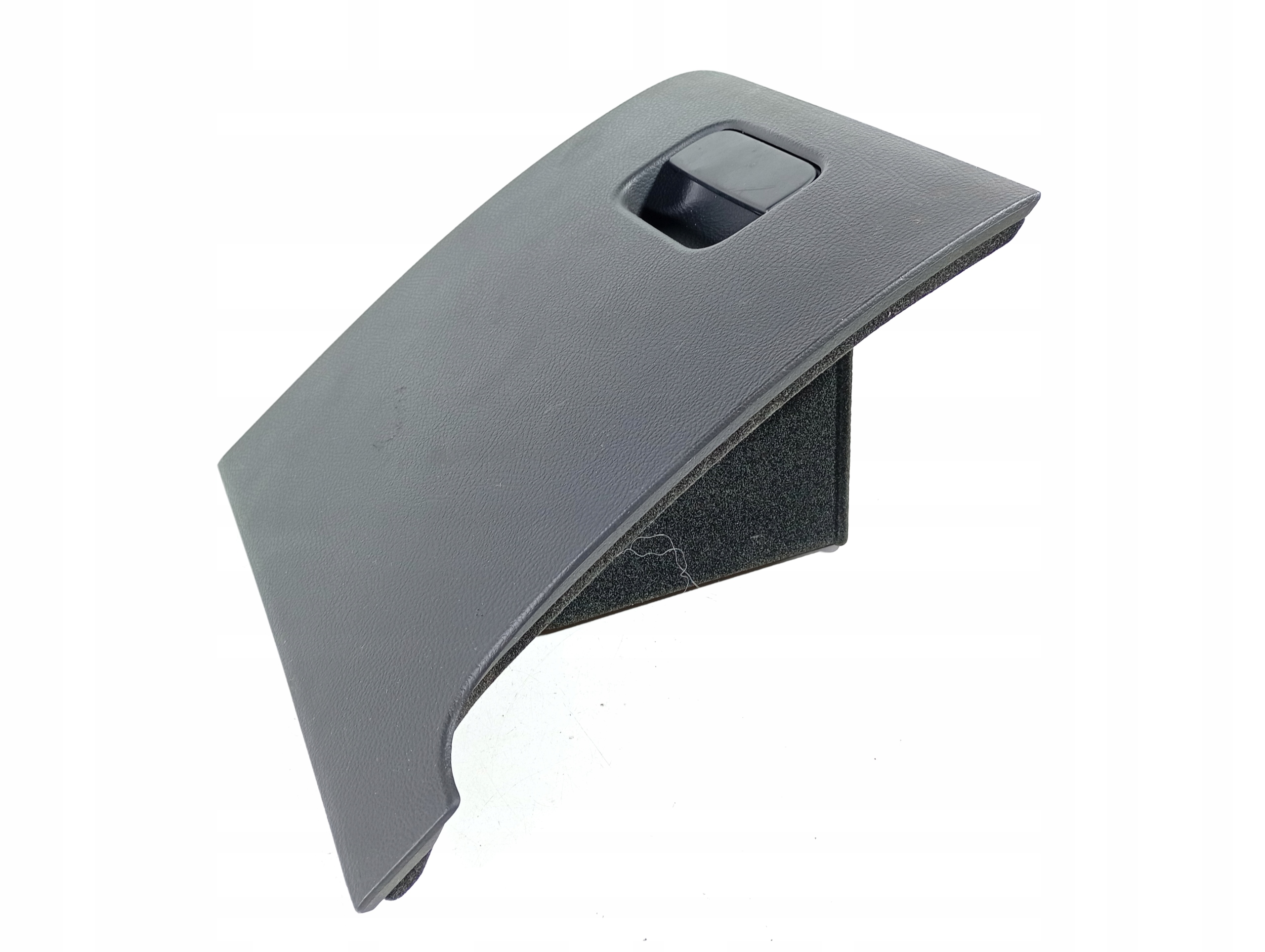 VW Passat B6 05-10 passenger compartment driver´s OE 3C1857921