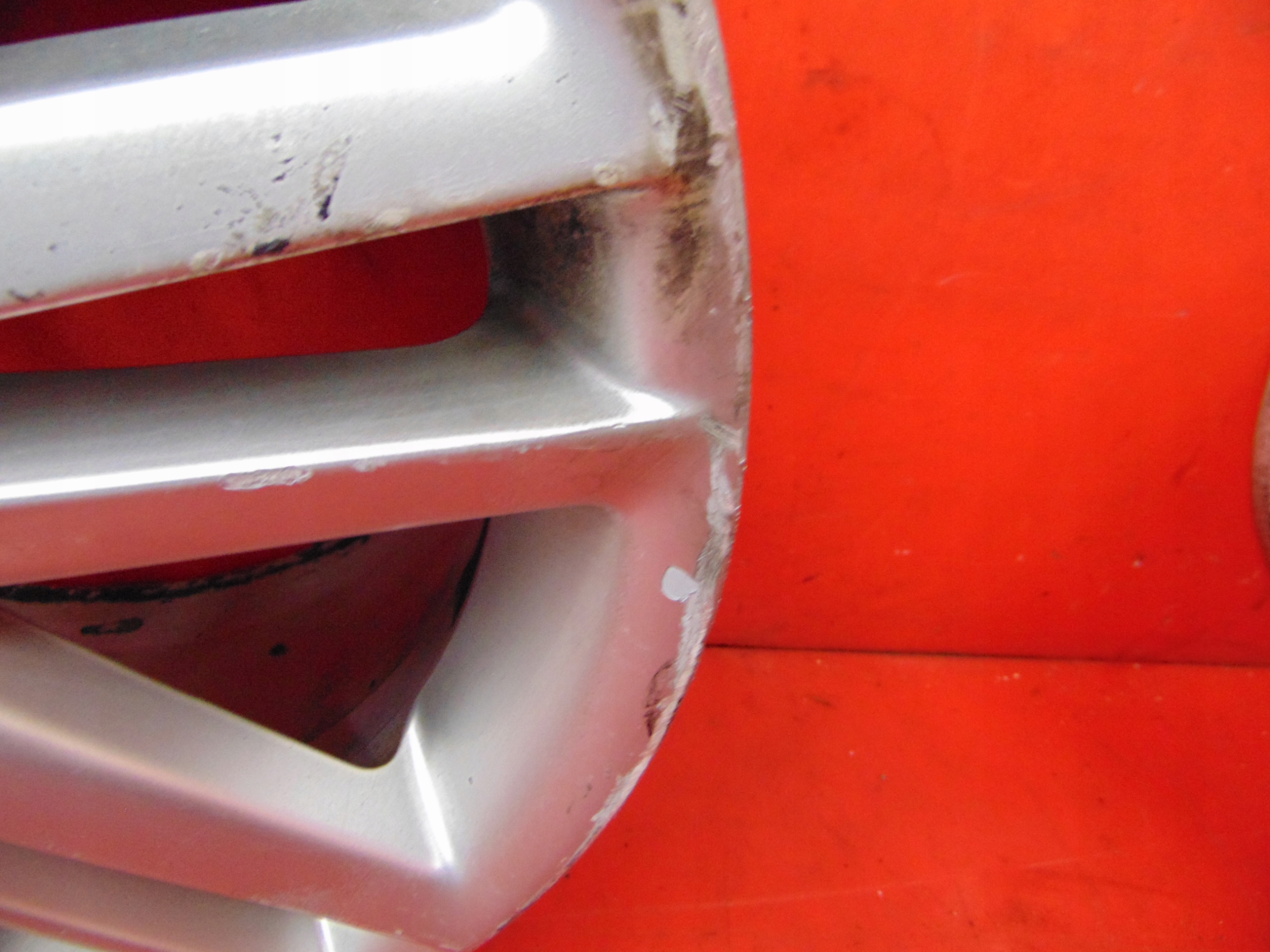AUDI discs aluminium 18 7.5J ET56 8P0801025AJ