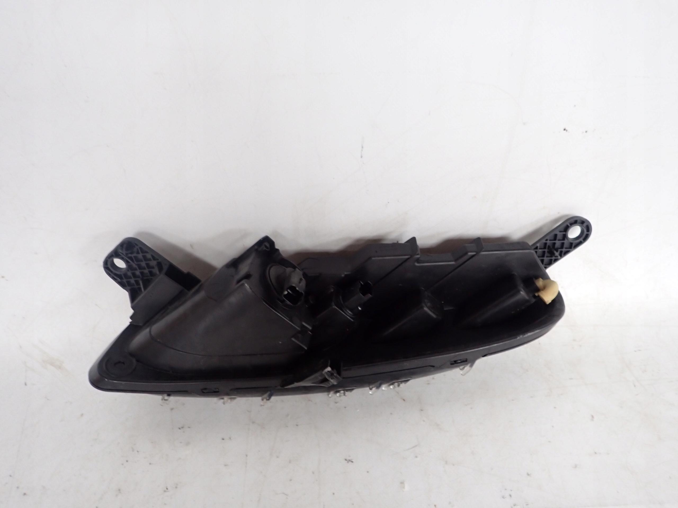 CITROEN BERLINGO IV light right front front LED 9819435580-00