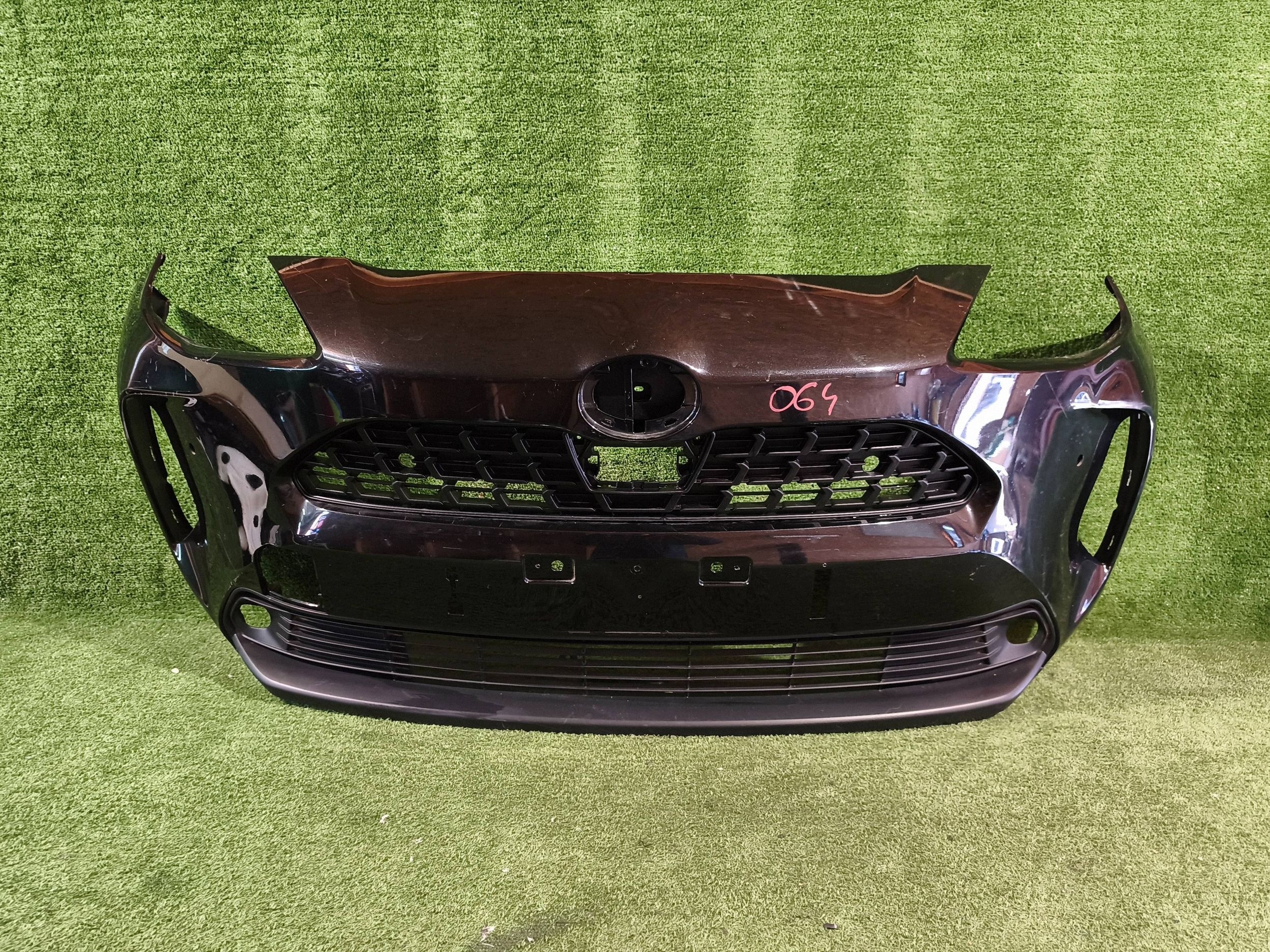 front bumper front TOYOTA YARIS CROSS 20- NR.Z064