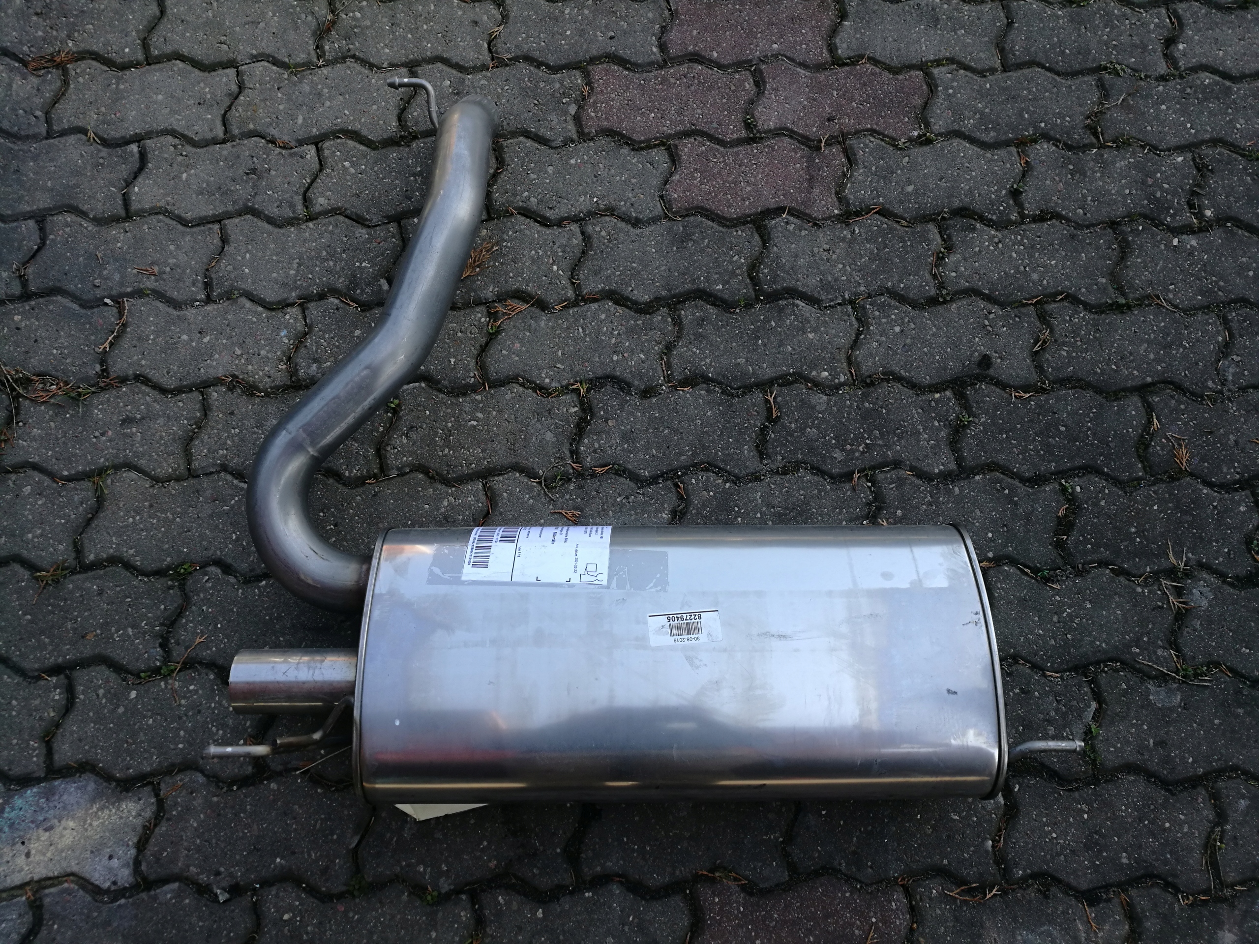 Volvo S60 V60 2010-2018 Tłumik Nowy