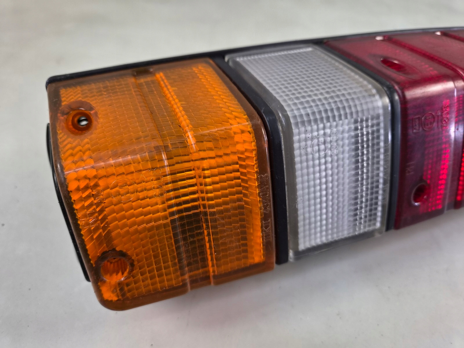 light right rear part right rear SUBARU LIBERO IKI4340BR