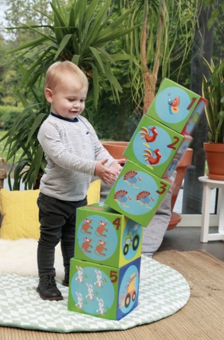 SCRATCH PIRAMIDA EDUKACYJNA JUMBO FARMA 5 ELEMENT Marka Scratch