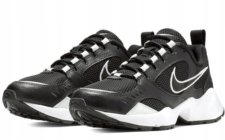 Sportovní boty Nike Wmns Air Heights Ci0603 001 R-38