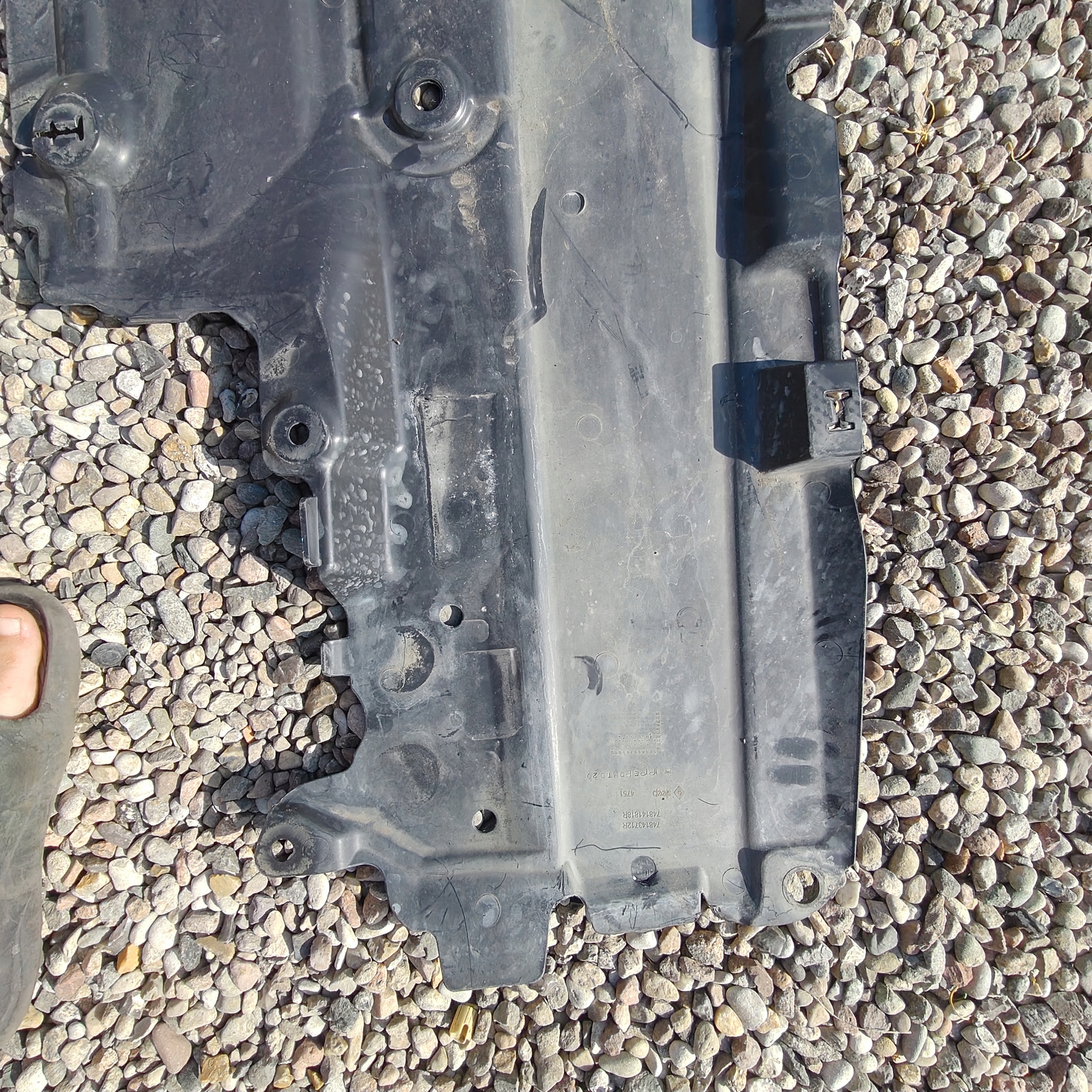 Blende Abdeckung abdeckung Unterfahrschutz DACIA SANDERO III STEPWAY
