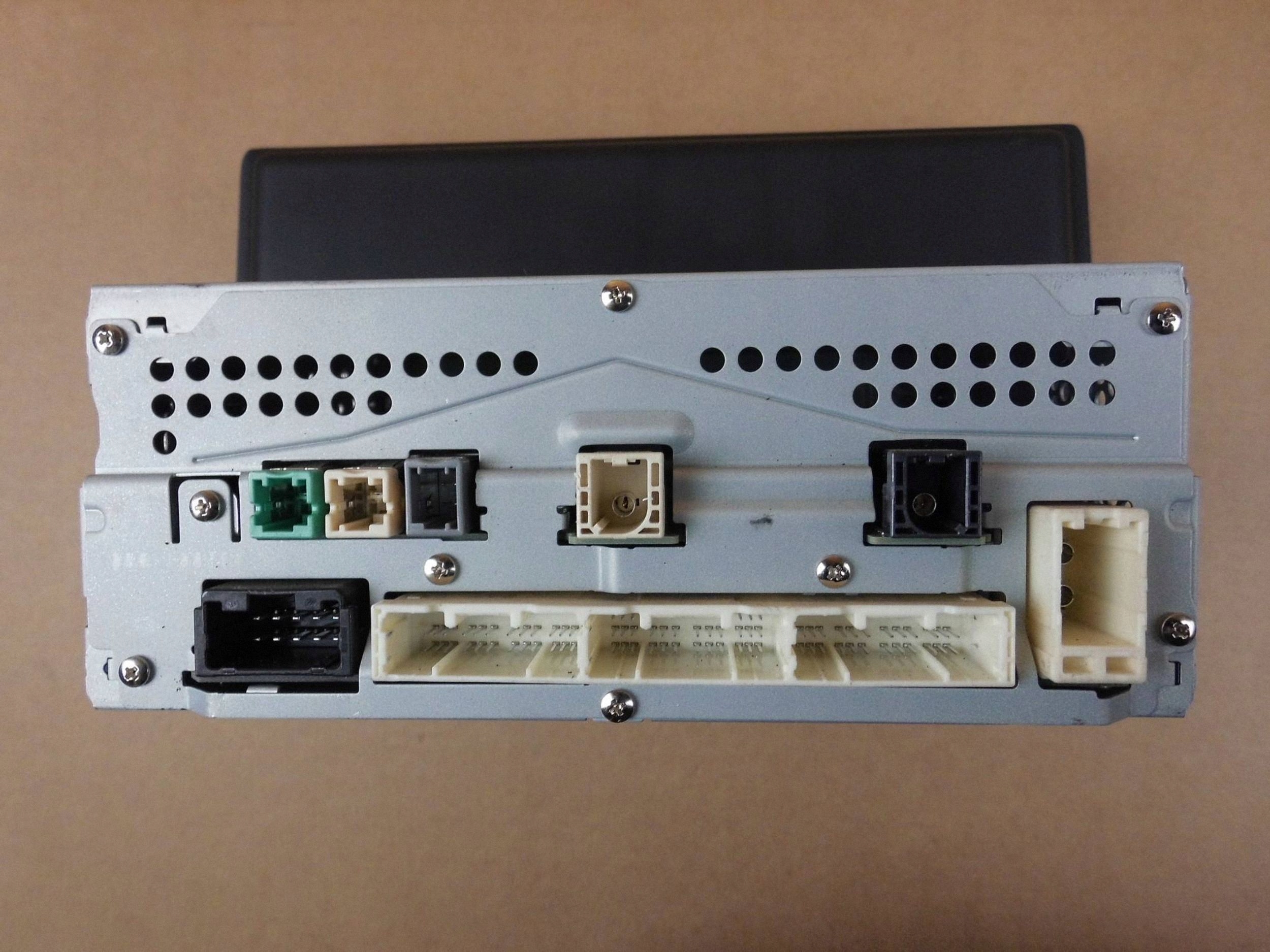 Toyota RAV4 radio JBL 8614042D10