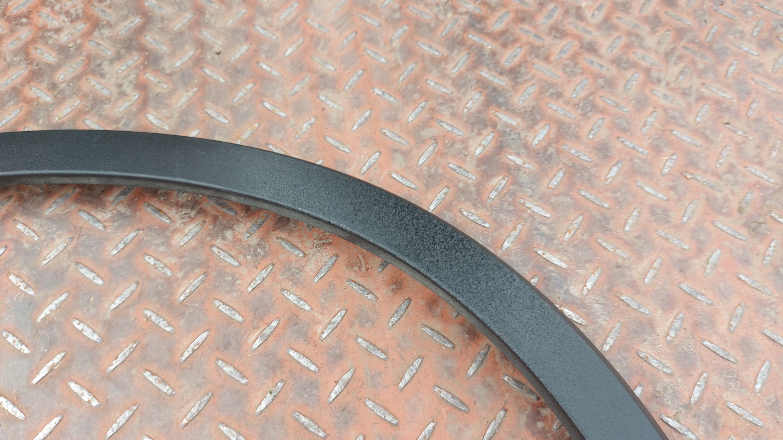 Moulage Couverture Aile Droite Avant VOLVO XC40 II