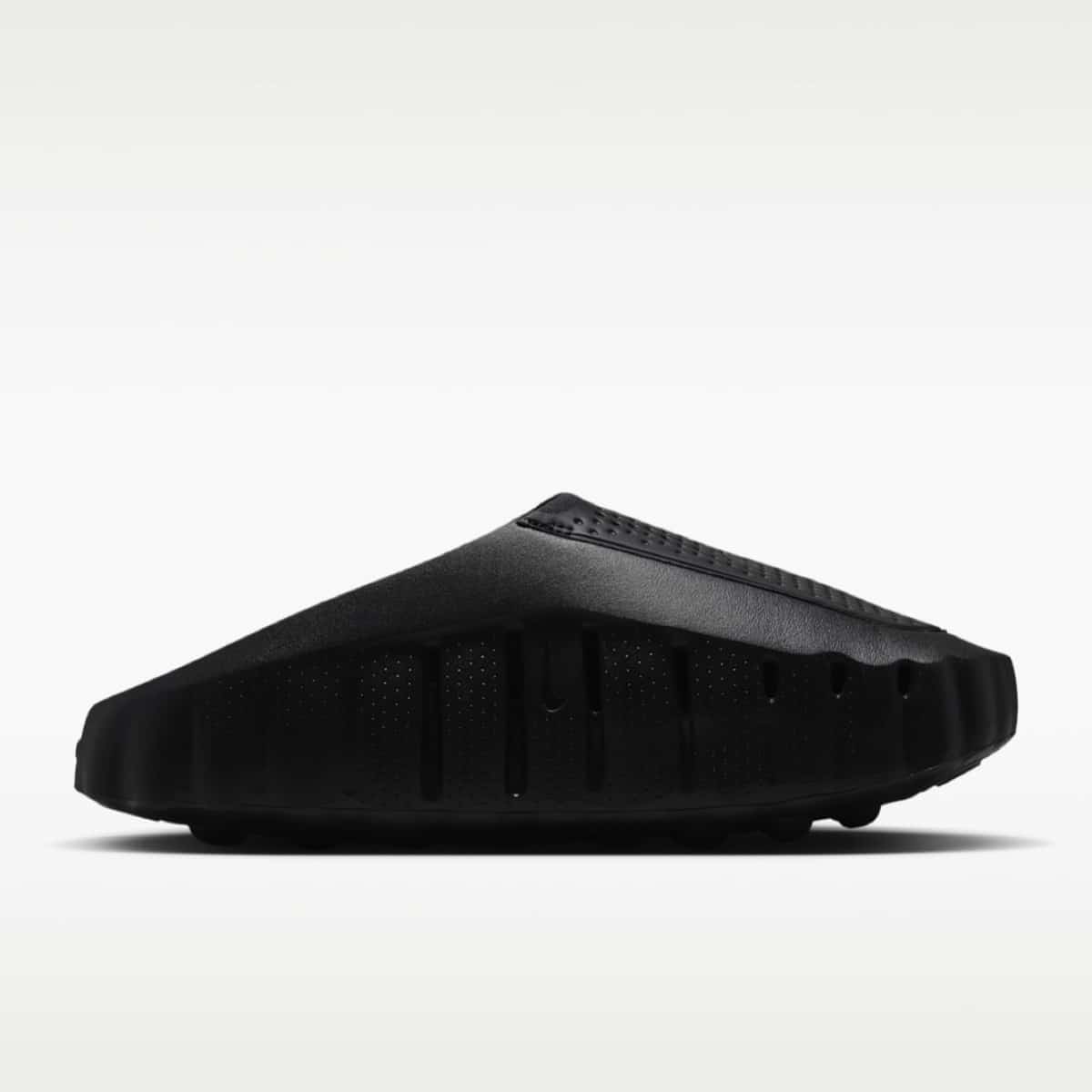 Nazouváky Nike Mind 001 SlideTriple Black HQ4307-005 velikost 45