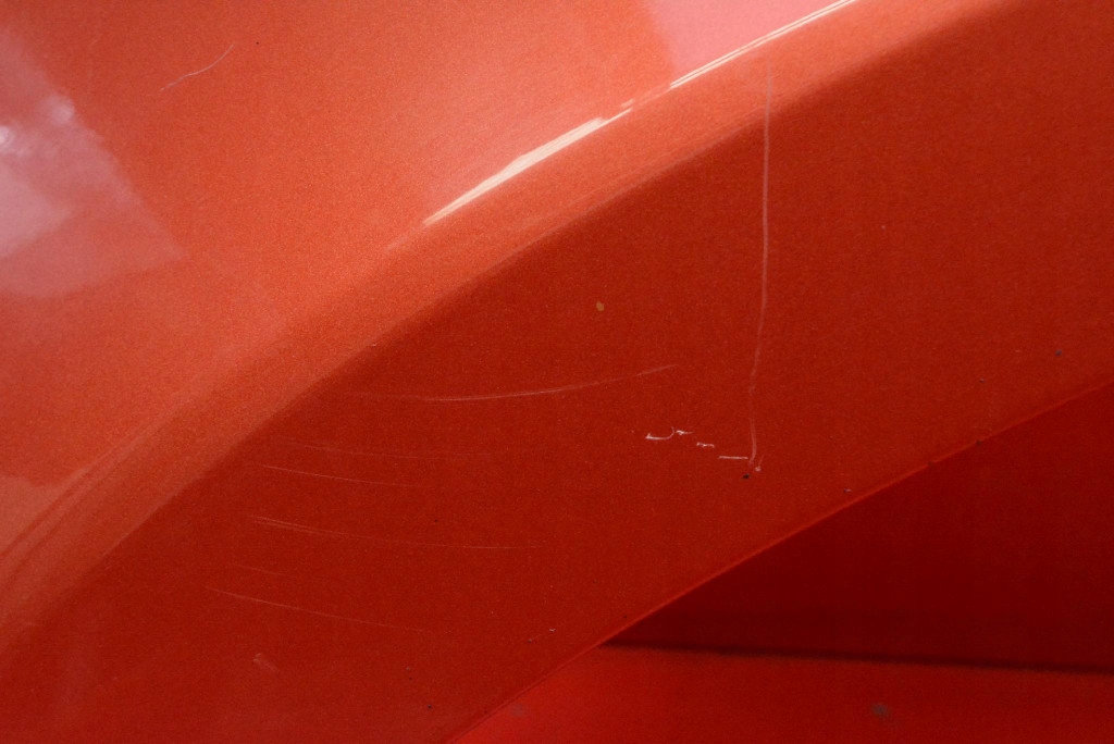 fender left front front POMARANCZOWY PEUGEOT 2008 1 and 13-19