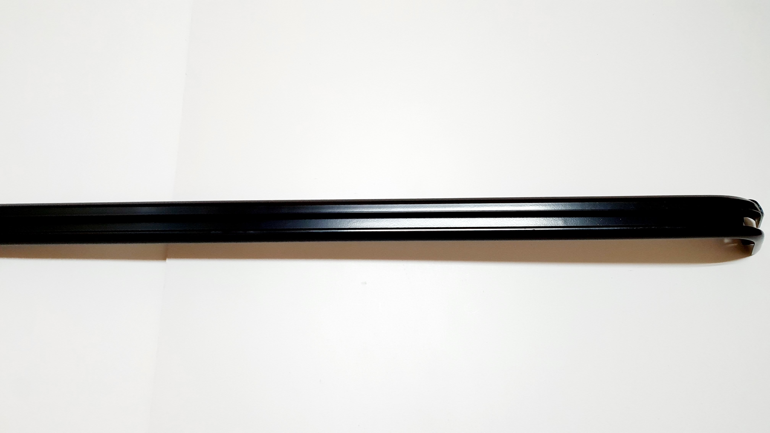 PROWADNICA DRZWI PRZESUWNYCH SRODKOWA TRAFIC 01 Part number 8200841769