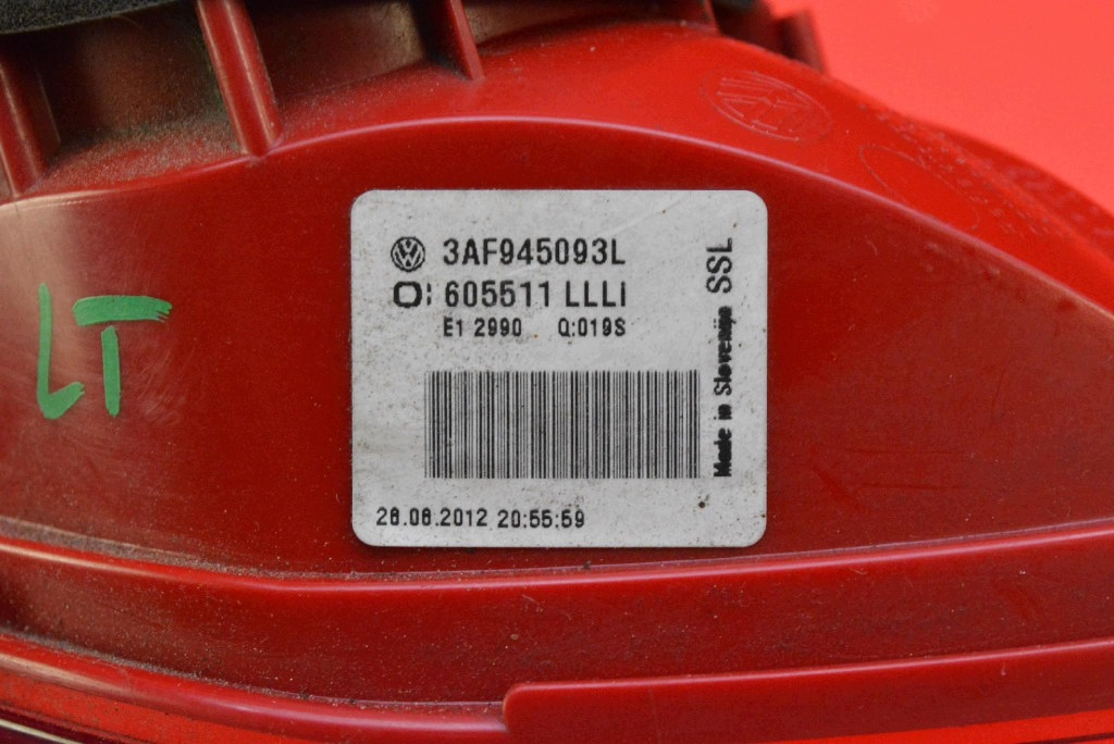 light left rear part rear 3AF945093L VW PASSAT B7 KOMBI 10-15