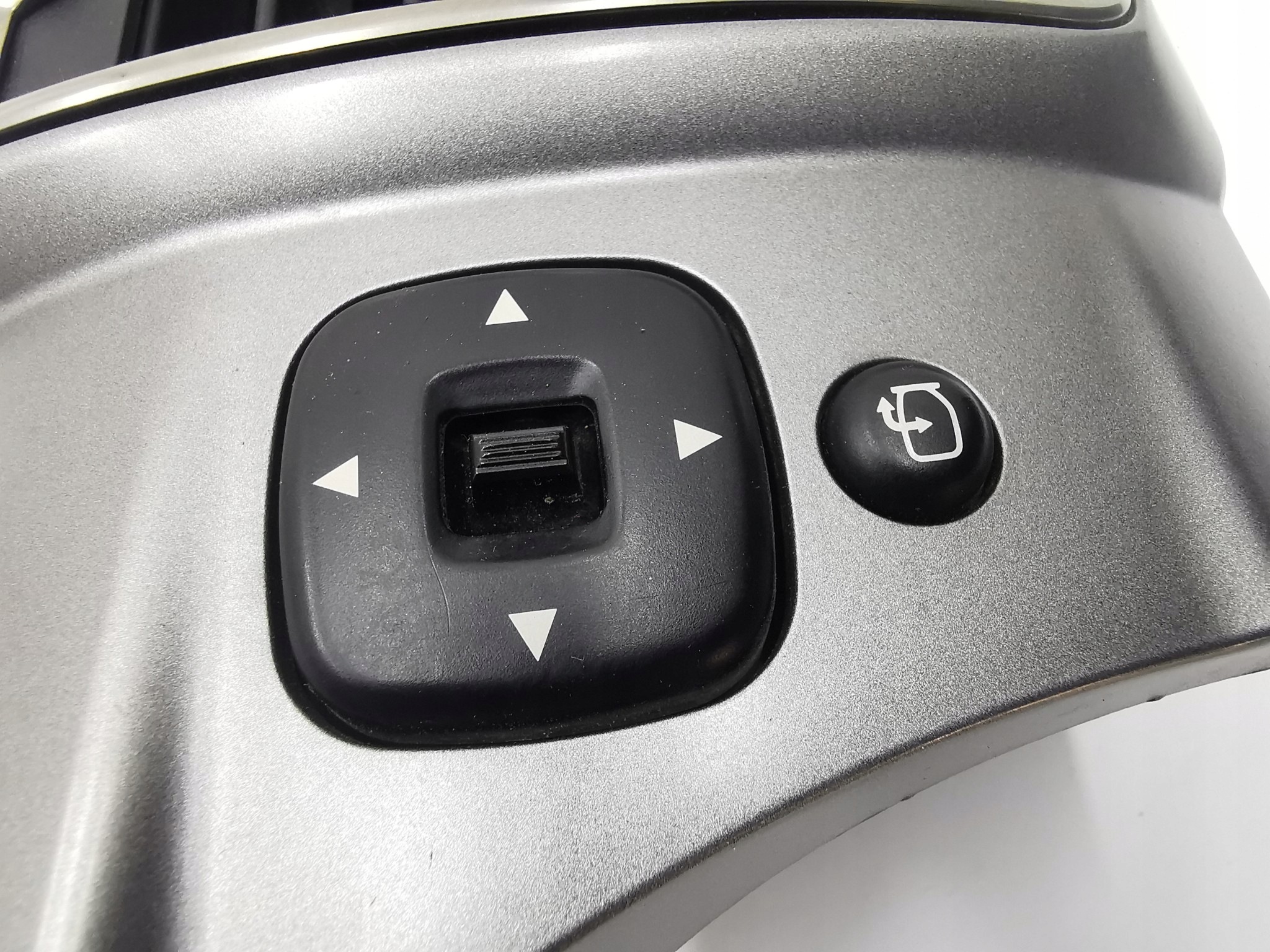 grid air conditioning devices of the dashboard dashboard left FORD RANGER IV / EB3B-41044E93