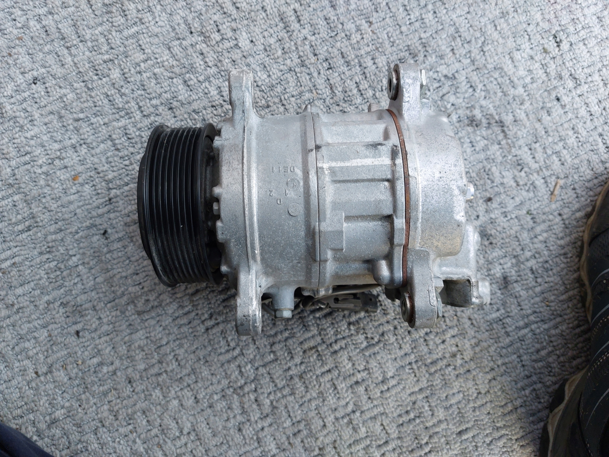 compressor; compressor of the air conditioning BMW G11 G12 21r B57