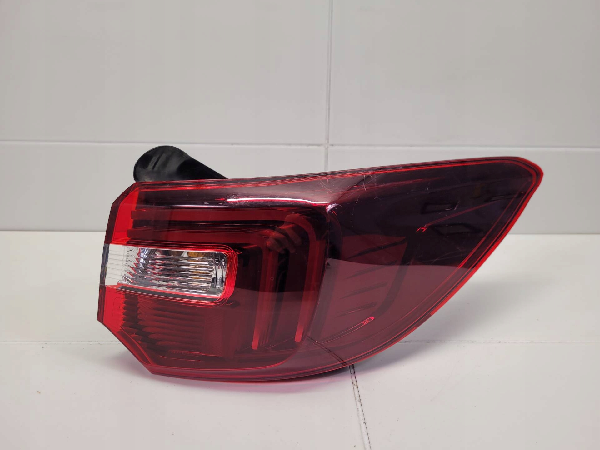 light rear right side Opel Grandland X 2019 YP00098280