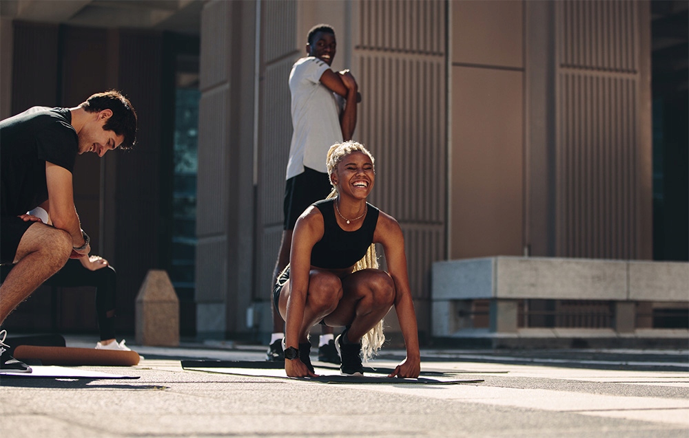 MOBVOI SMARTWATCH TICWATCH PRO 5 ENDURO ZEGAREK SPORTOWY SMART NFC SZARY! Kolor dominujący odcienie szarości