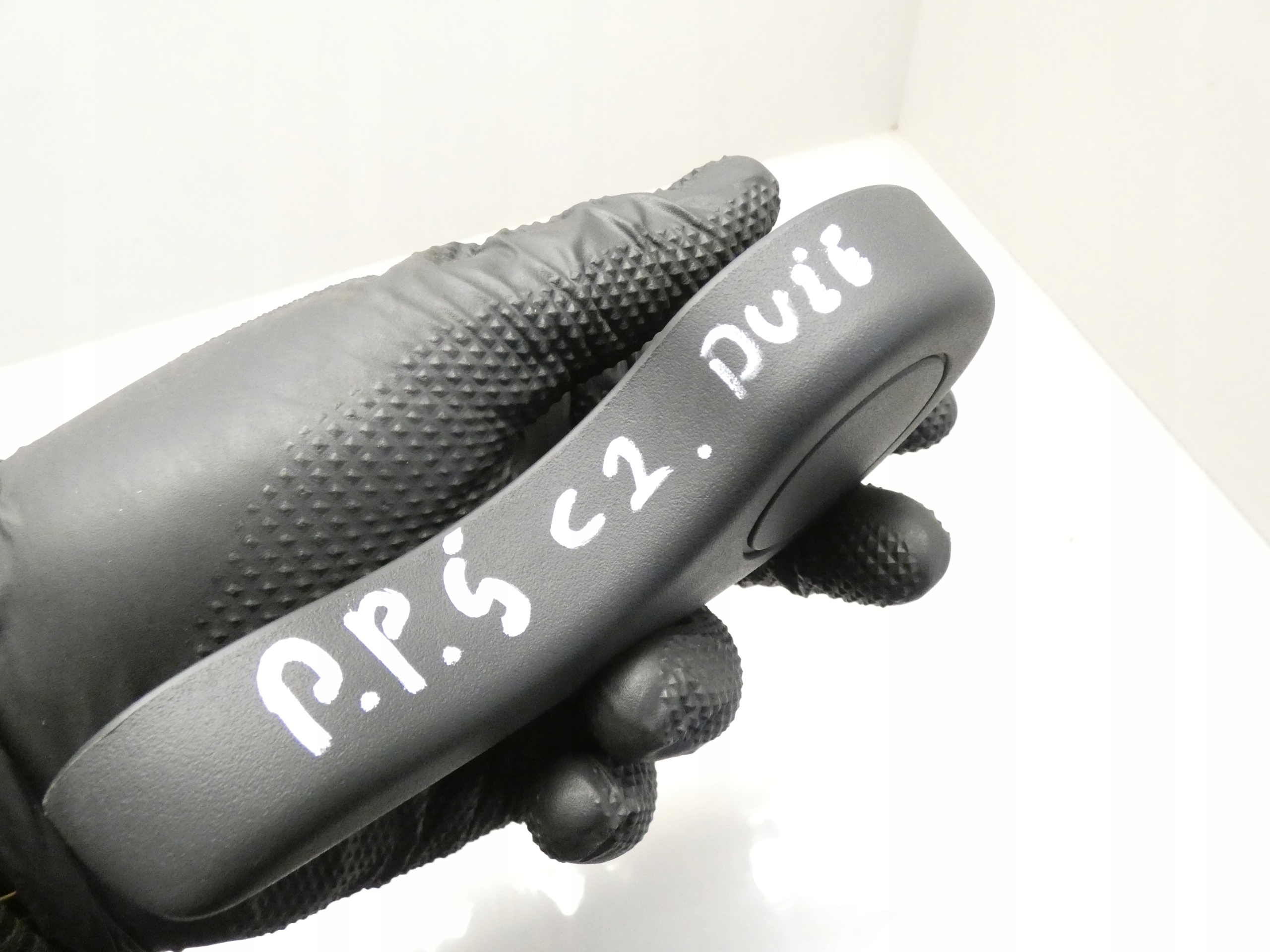 handle control seat right front the centre CITROEN C2 03-09 9642684577