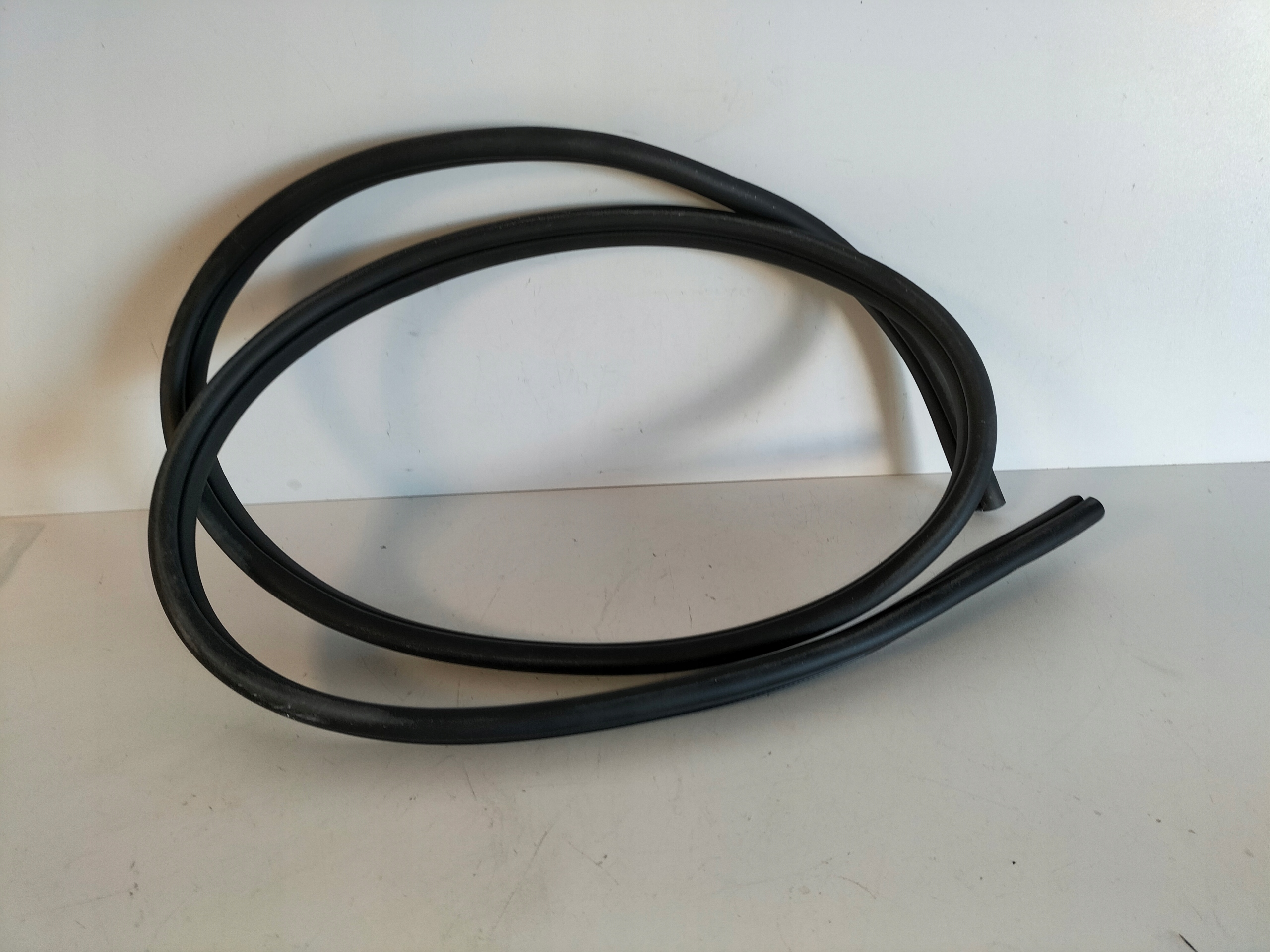 gasket door przednich front left KIA RIO III 11-16