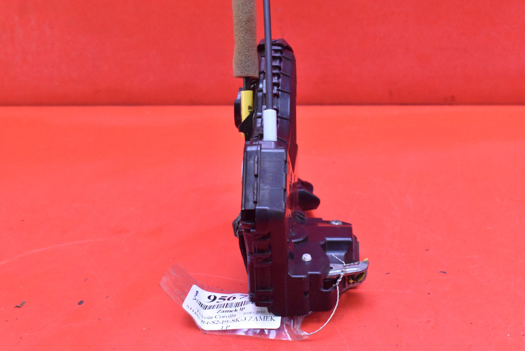 lock door left front front EU A046693 TOYOTA COROLLA E14 sedan 06-10