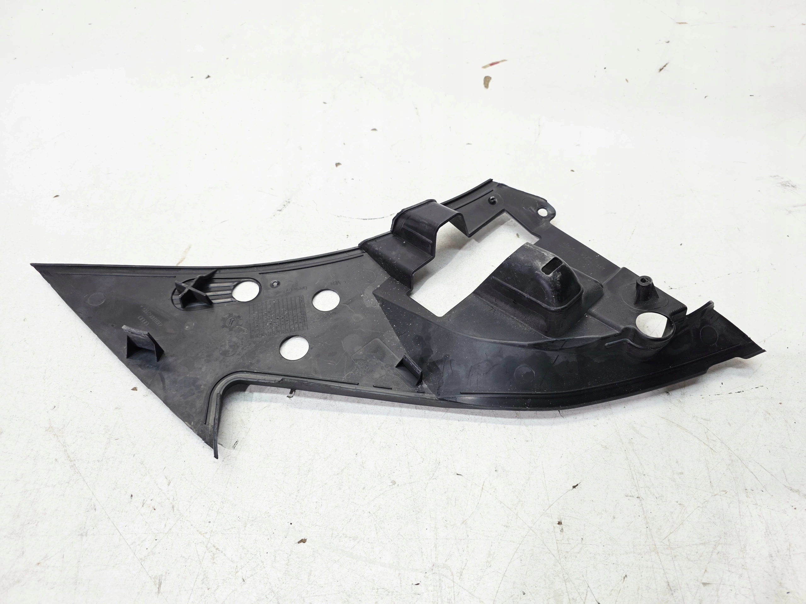 Audi OE 4K0805285 Couverture Aile