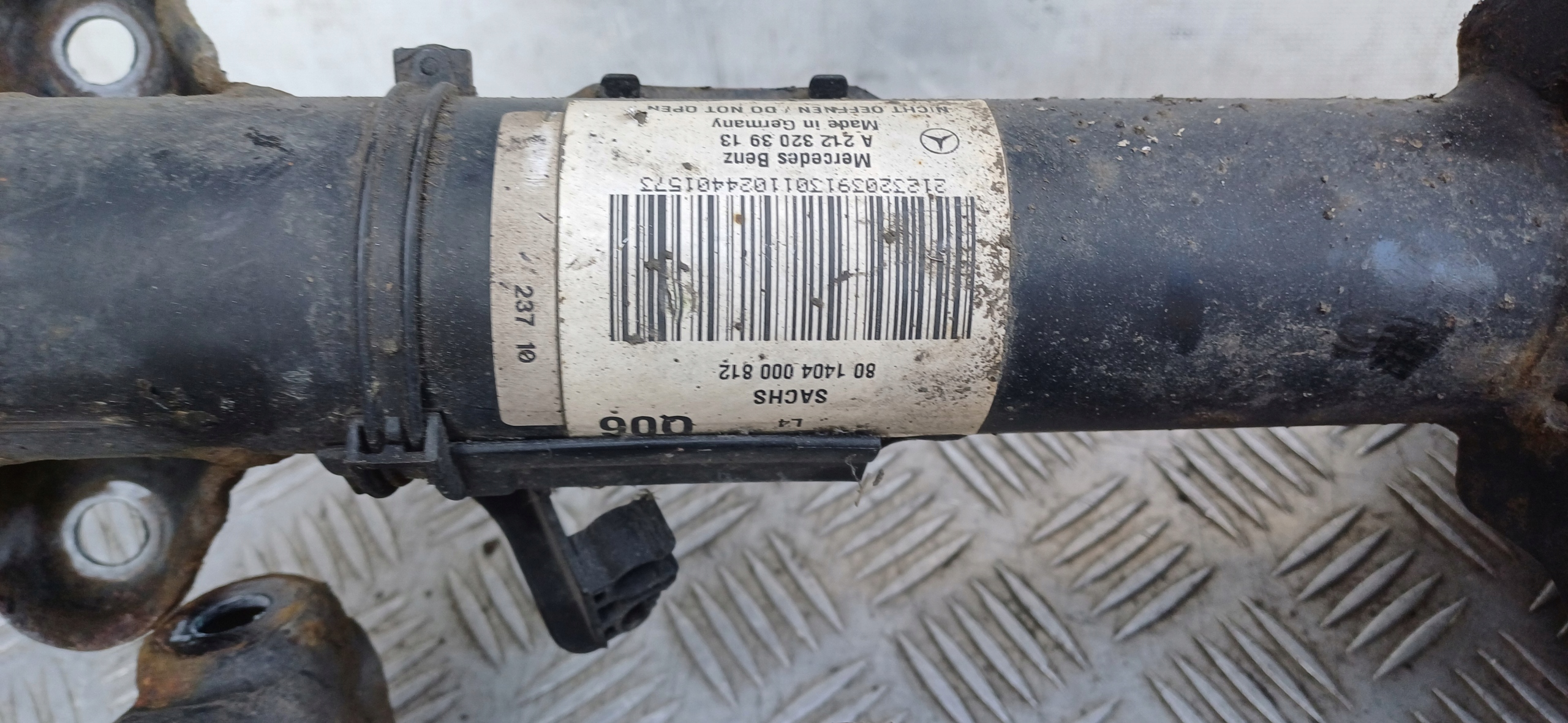 MERCEDES W212 2.2 CDI shock absorber front left right spring rear part AMG