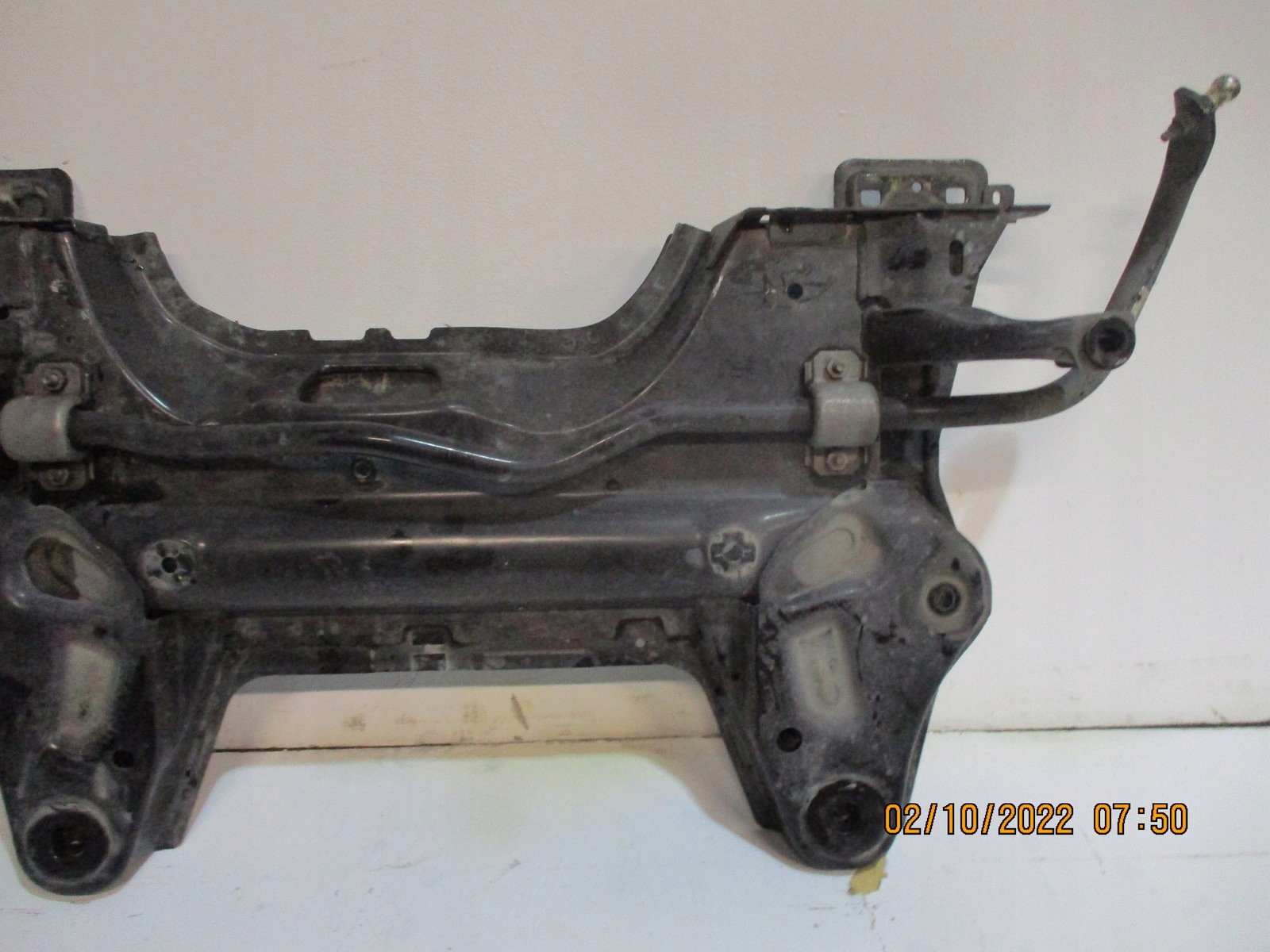 axle beam subframe axle beam PEUGEOT 2008 II 1,5HDI