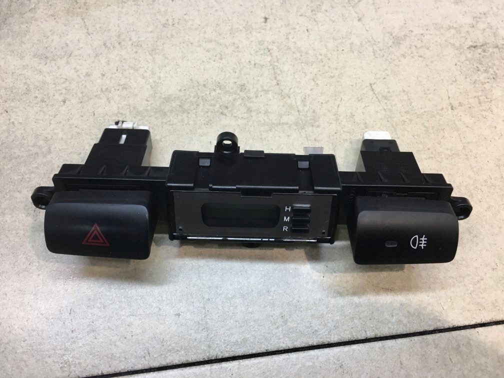 display KIA SPORTAGE II 94510-1F000