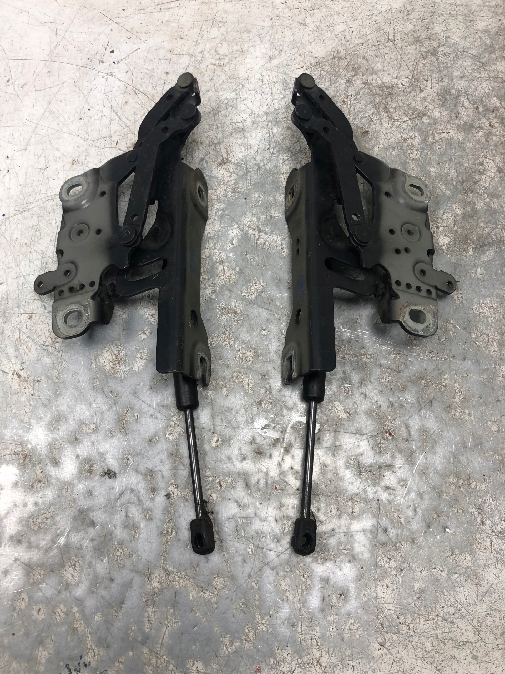 hinge bonnet hinges B65 BMW F31 KOMBI 139896