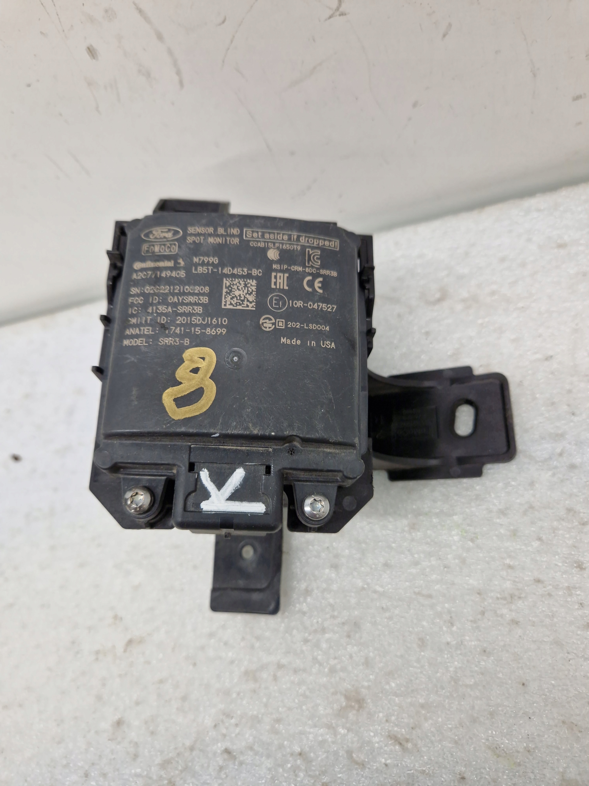 Moduł czujnik martwego pola blind spot radar prawy Ford Explorer VI 2020