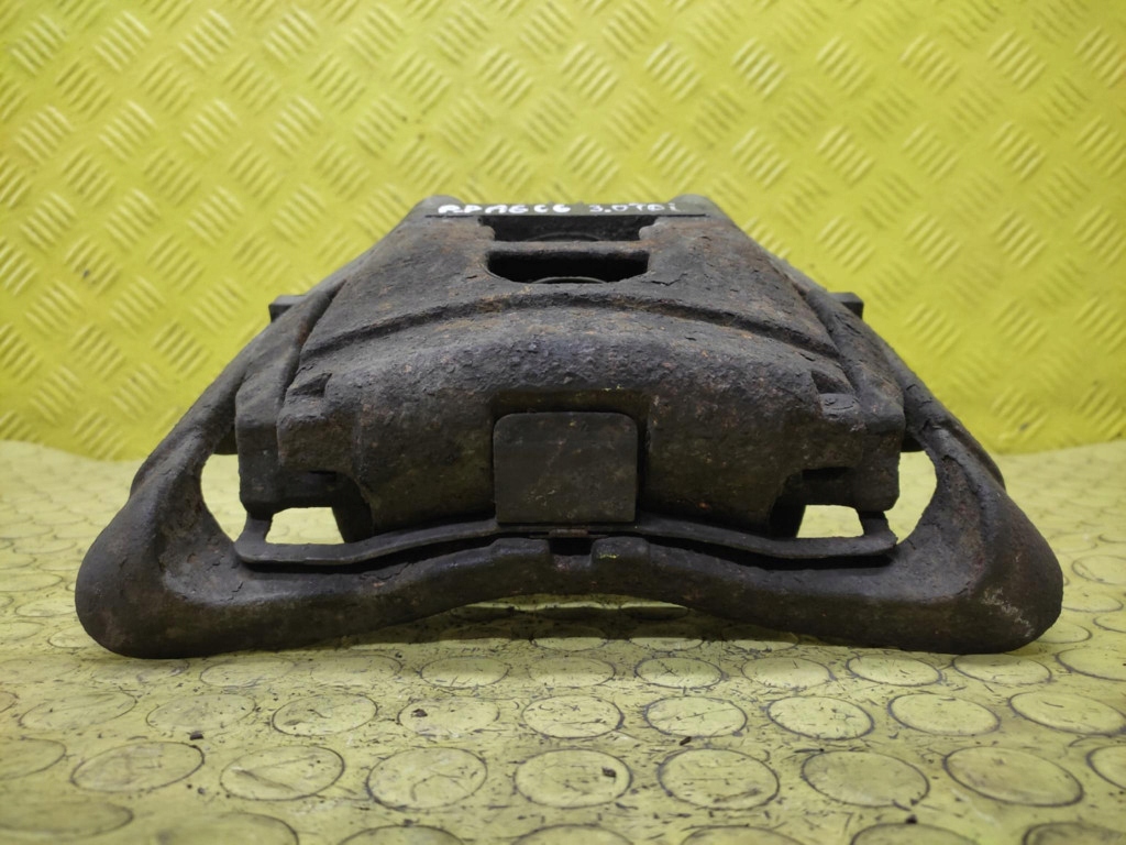 AUDI A6 C6 3.0 TDI caliper brake right front