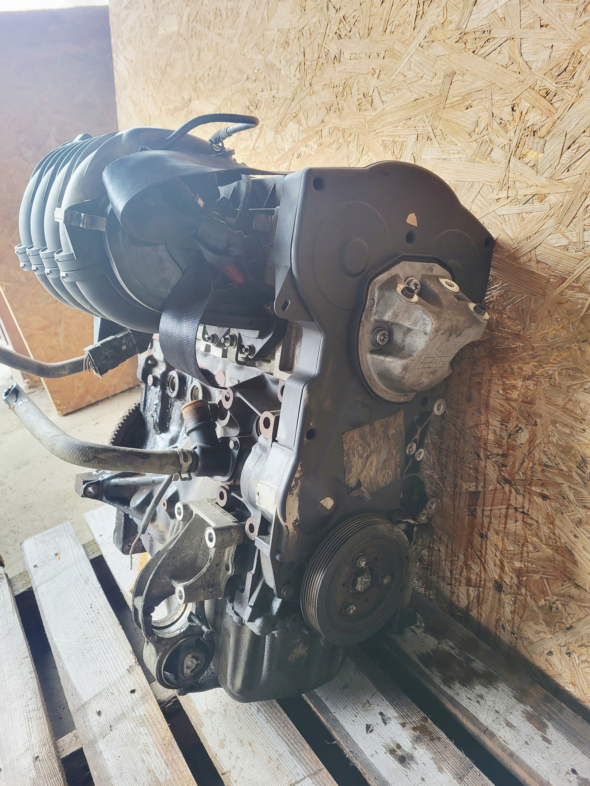 engine PEUGEOT 307 1.6 16V 10FX2F 210TYS 107KM 2001r.