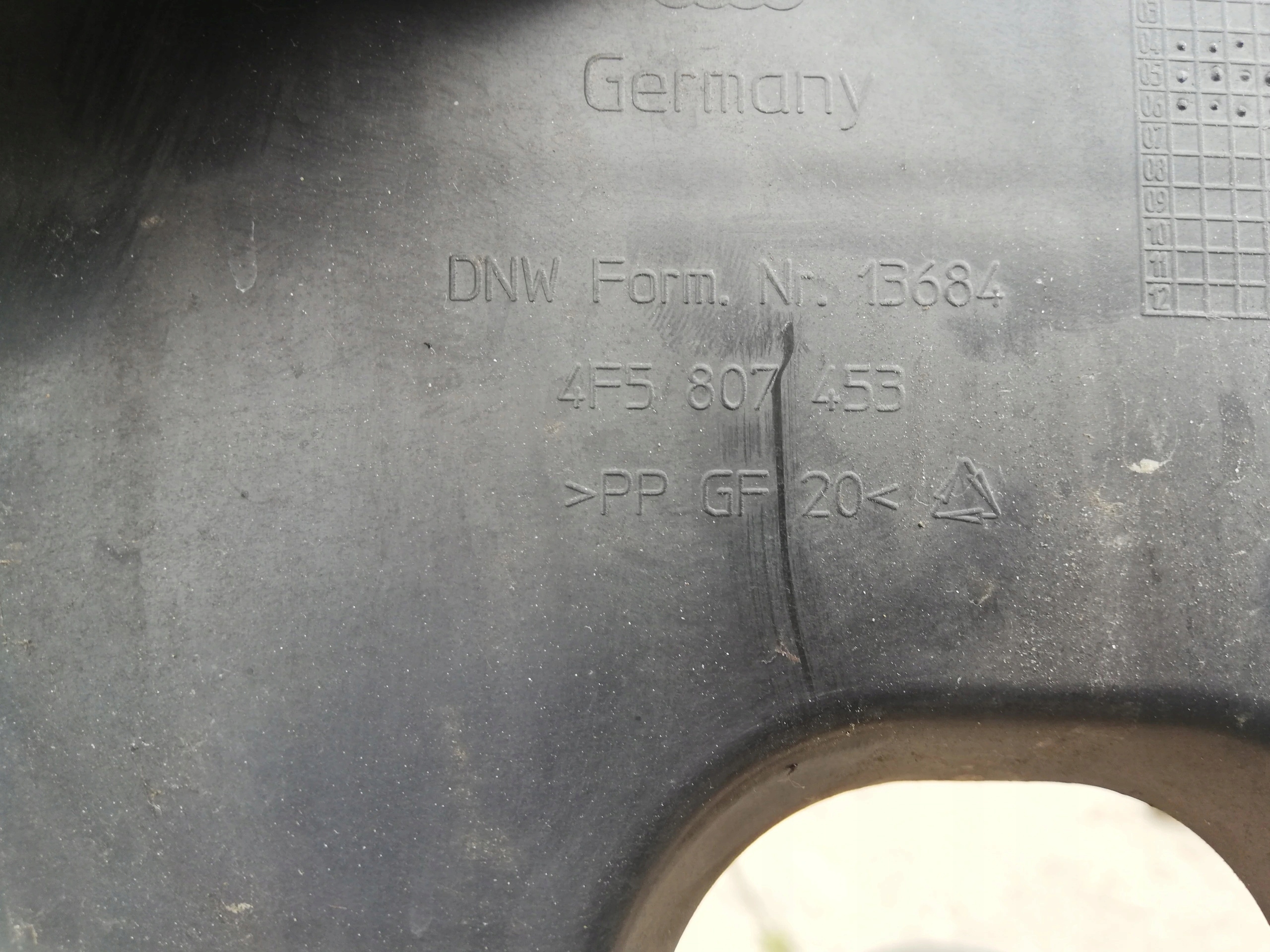bumper bracket left rear part AUDI A6 C6 4F5807453