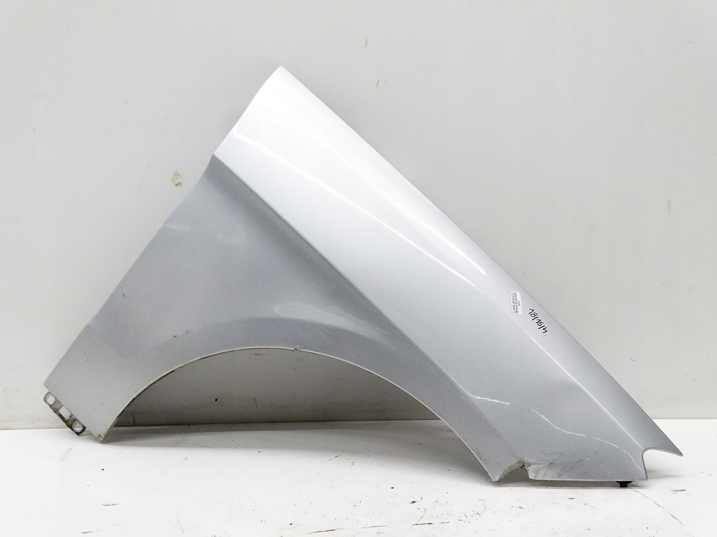 fender right front front MERCEDES ML W166 775 aluminium