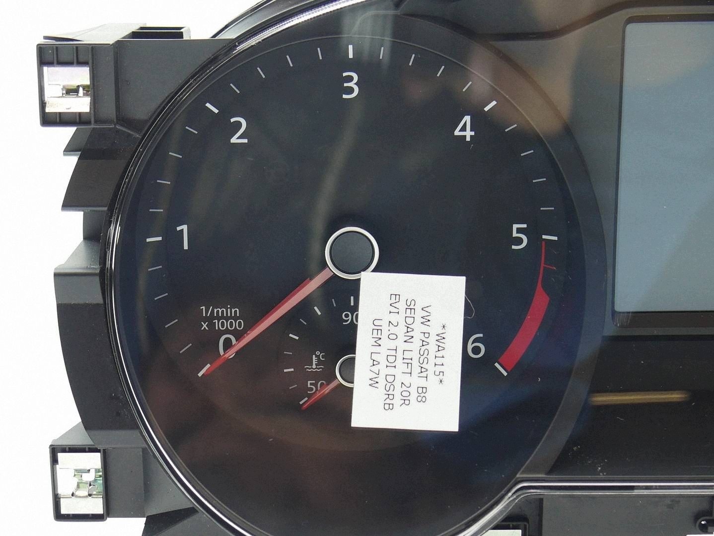 dials dials PREDKOSCIOMIERZ VW PASSAT B8 2.0 TDI LIFT 3G0920941G