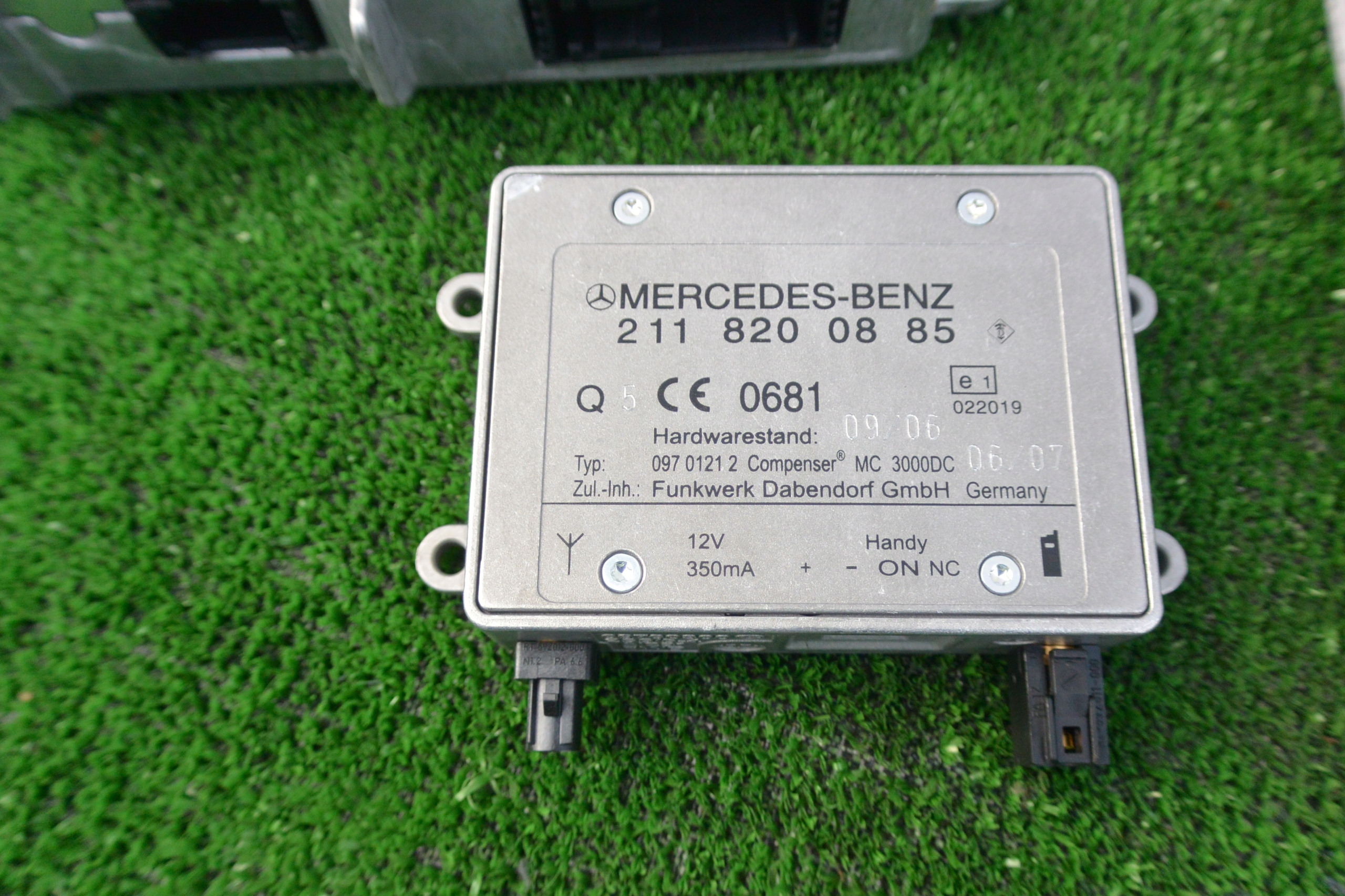 module control unit BLUETOOTH aerial amplifier RADIA MERCEDES W211 W219 KPL