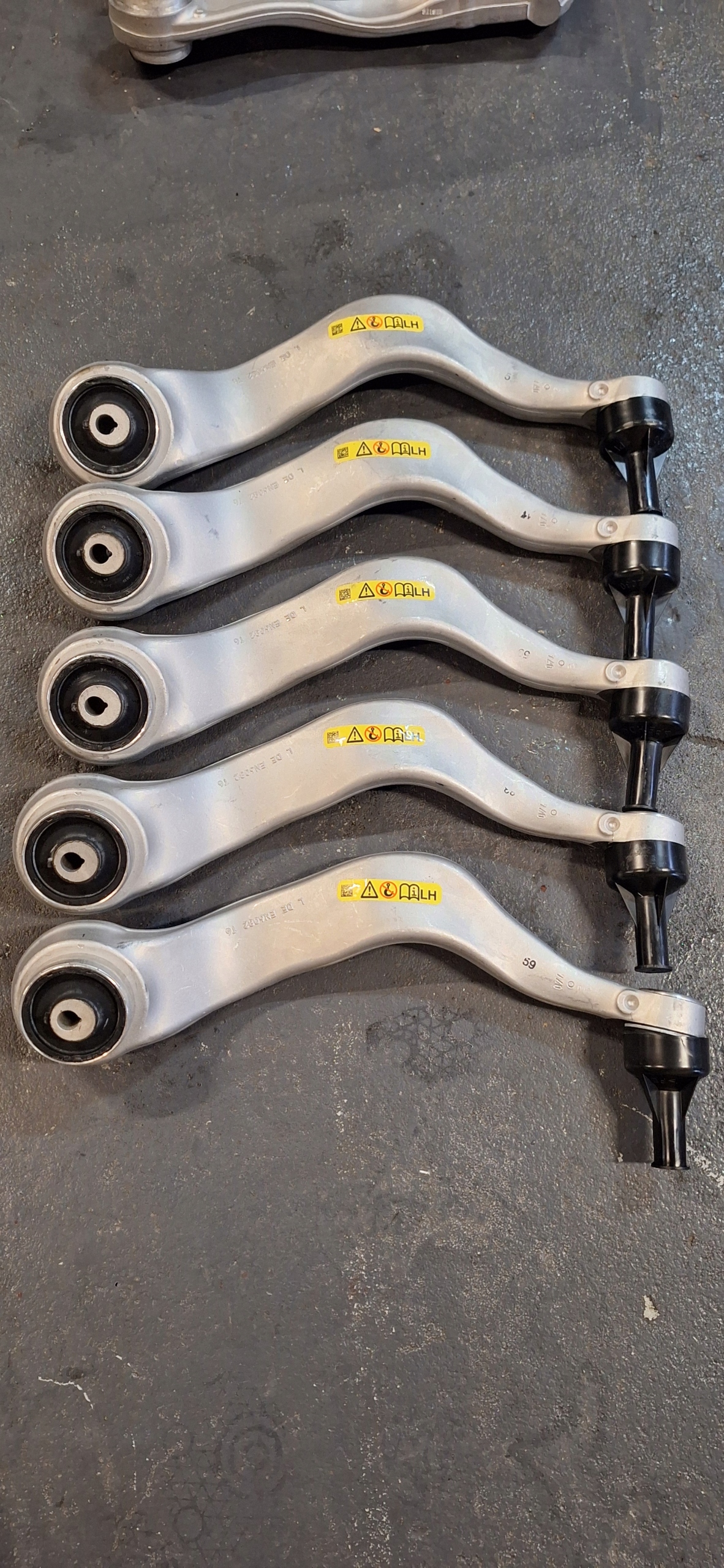 BMW G70 WAHACZ 8869745 8869746 8854249 8854250 6898543 6898544