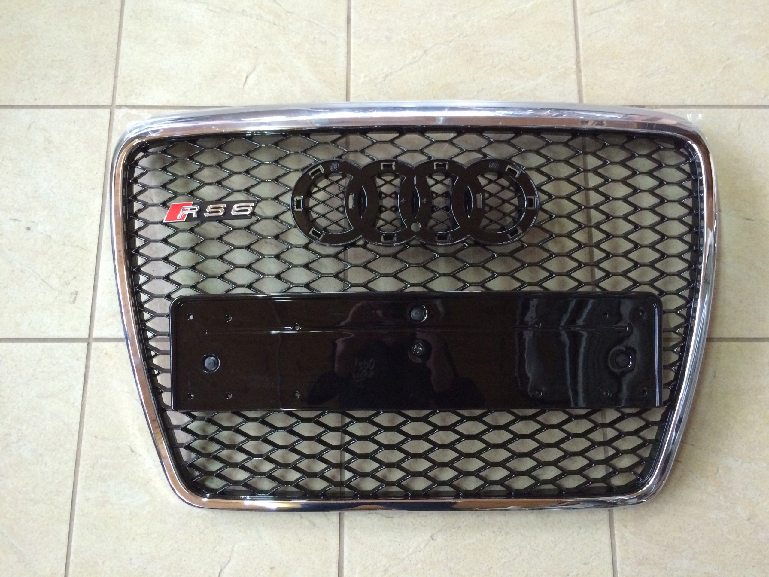 Grill atrapa Audi RS6 A6 2008-2012 Chrome Producent części Inny