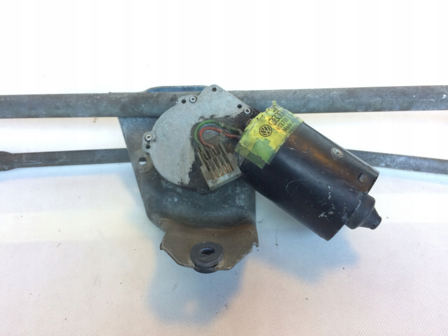 mechanism engine of wipers VW GOLF III front 1H1955113A VW