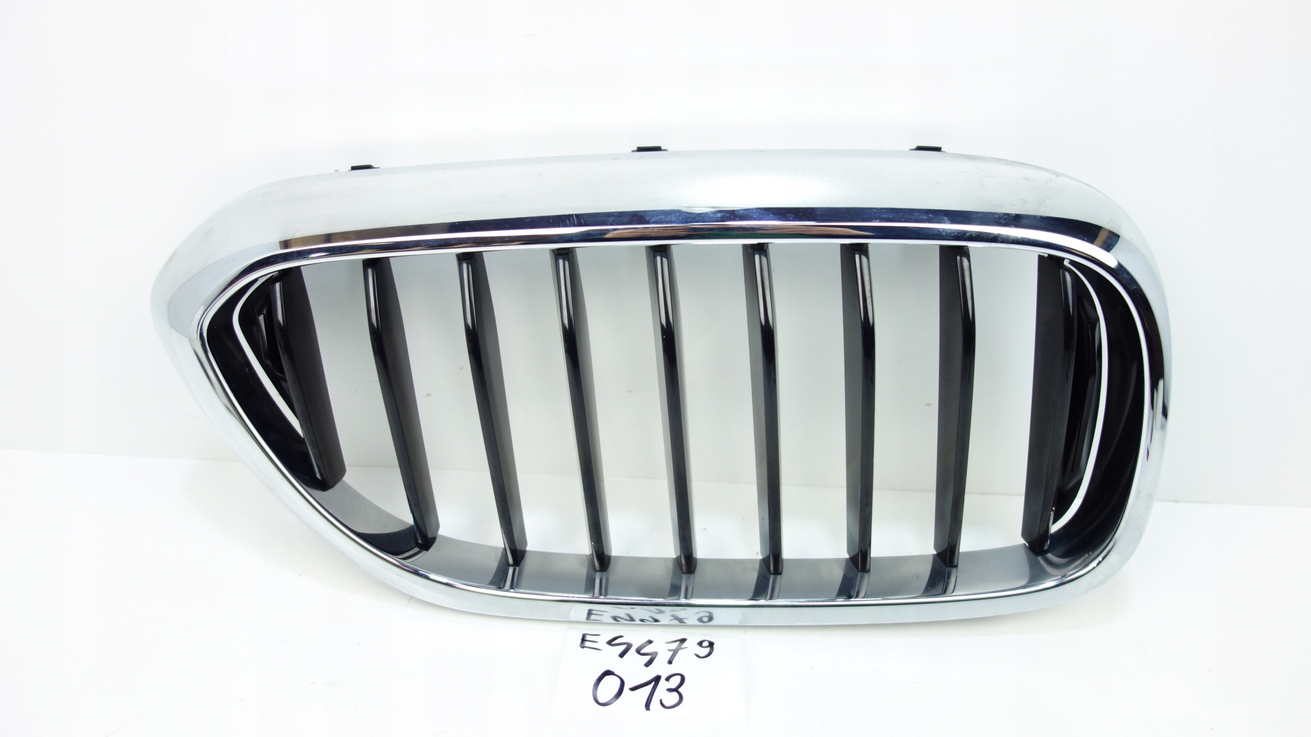 maska bubreg maska desna BMW 5 G30 G31 2017- 7383520