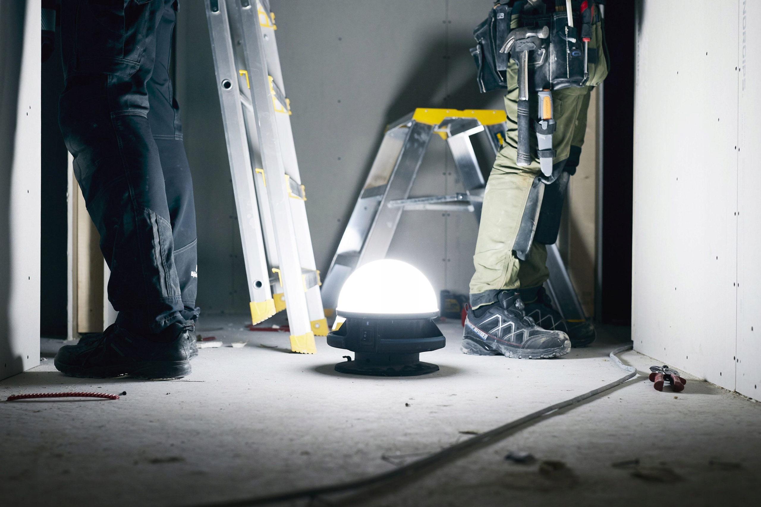 MARELD LAMPA ROBOCZA SHINE 4500 RE APP APLIKACJA Moc znamionowa 5 W