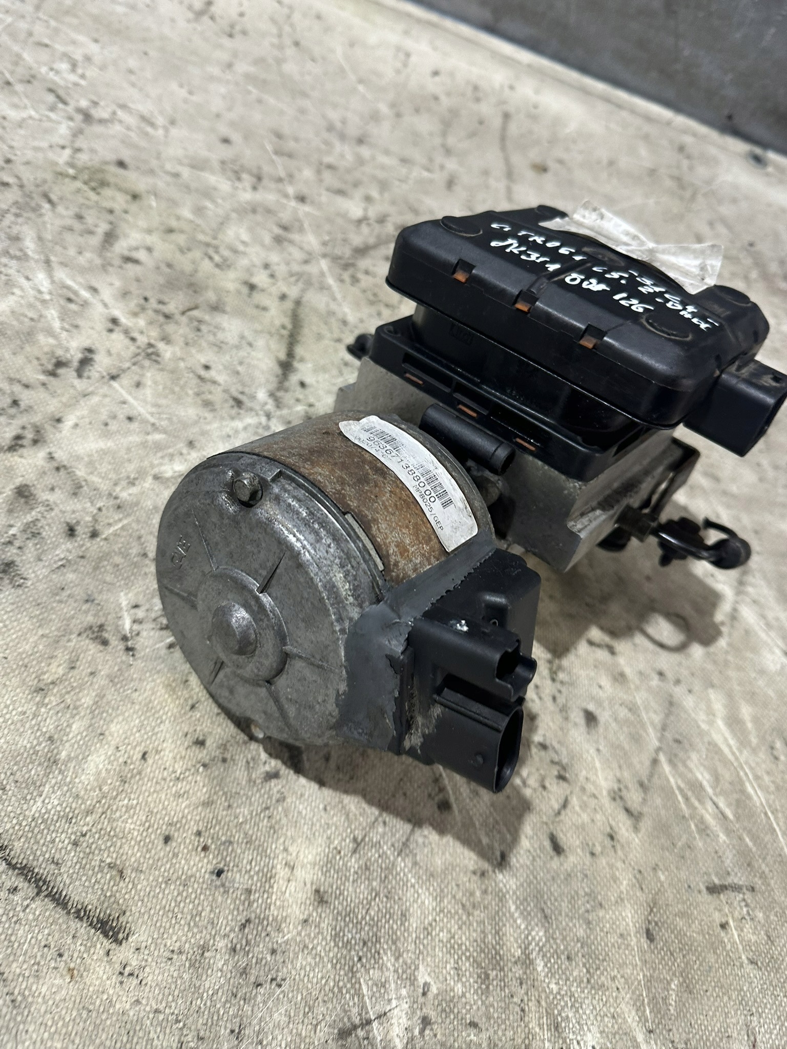 pumpe luftfederung kompressor CITROEN C5 2.0HDI 963671388000