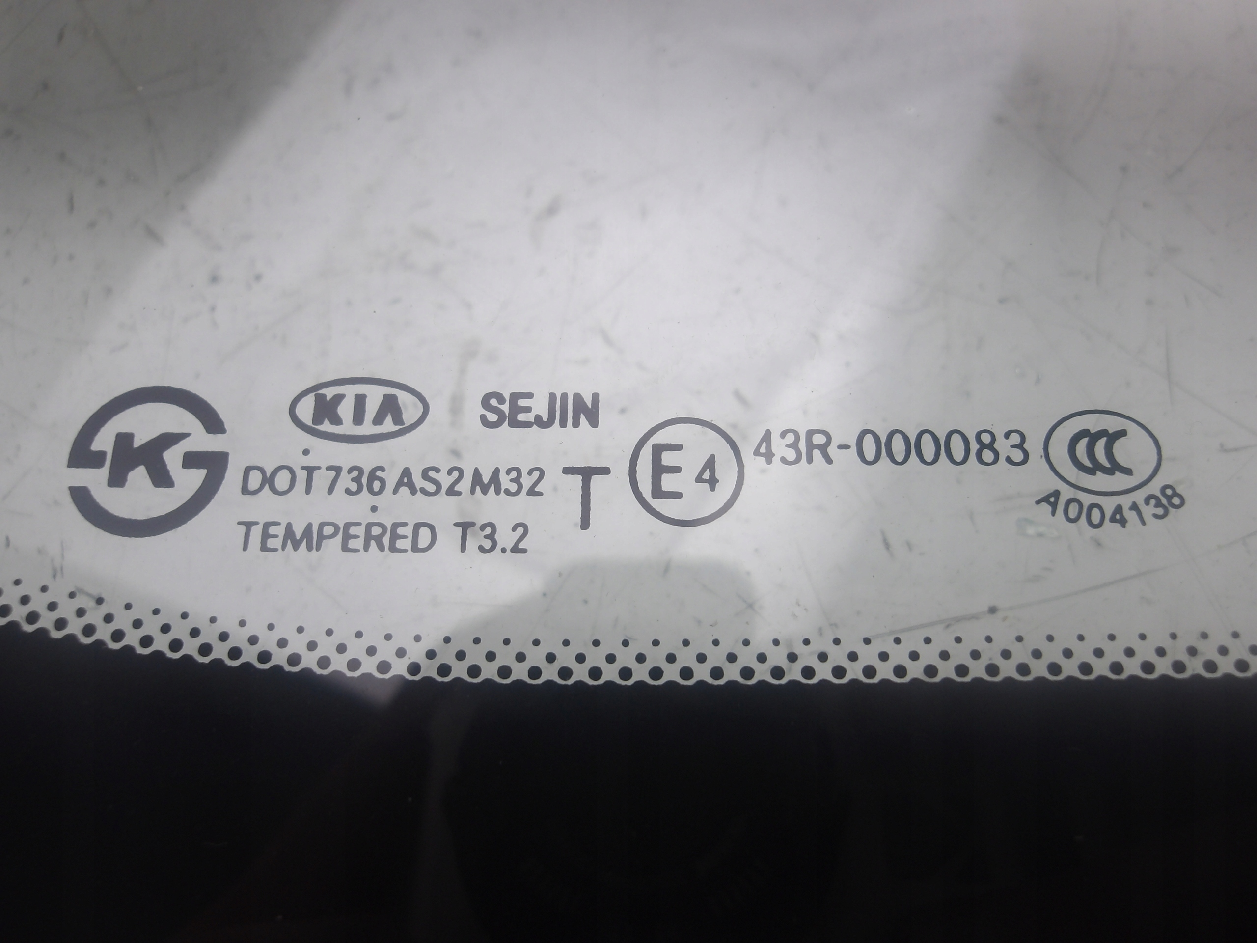 KIA CARENS IV 13-19 window bodywork front right front CHROM OE