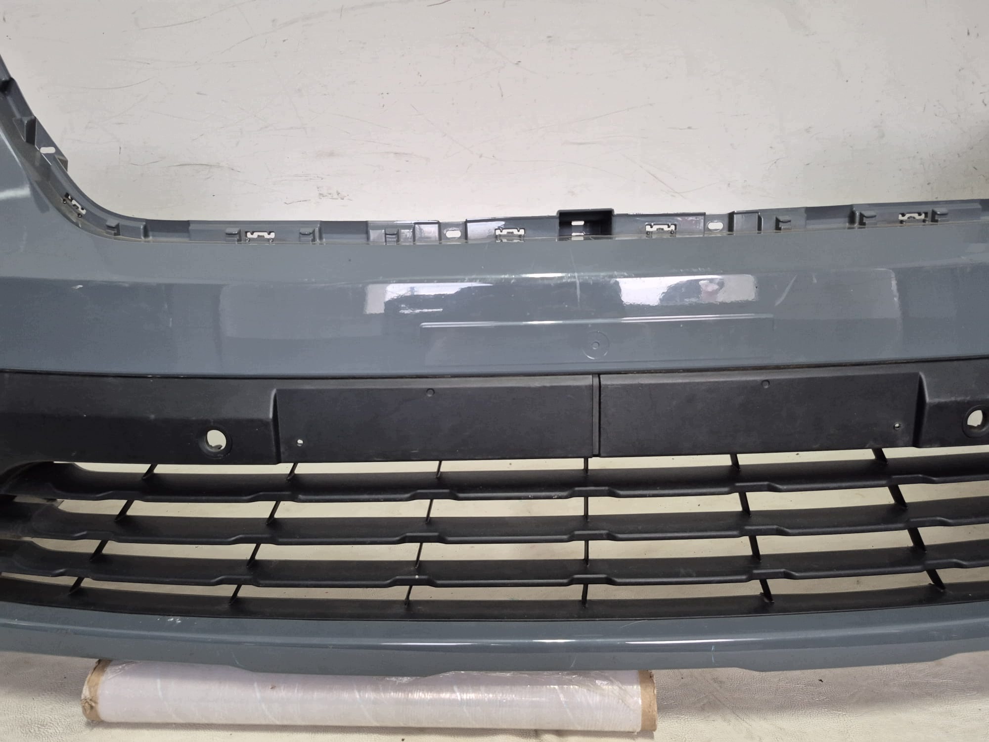 RENAULT TRAFIC III LIFT IV 21- bumper front front without HALOGENOW