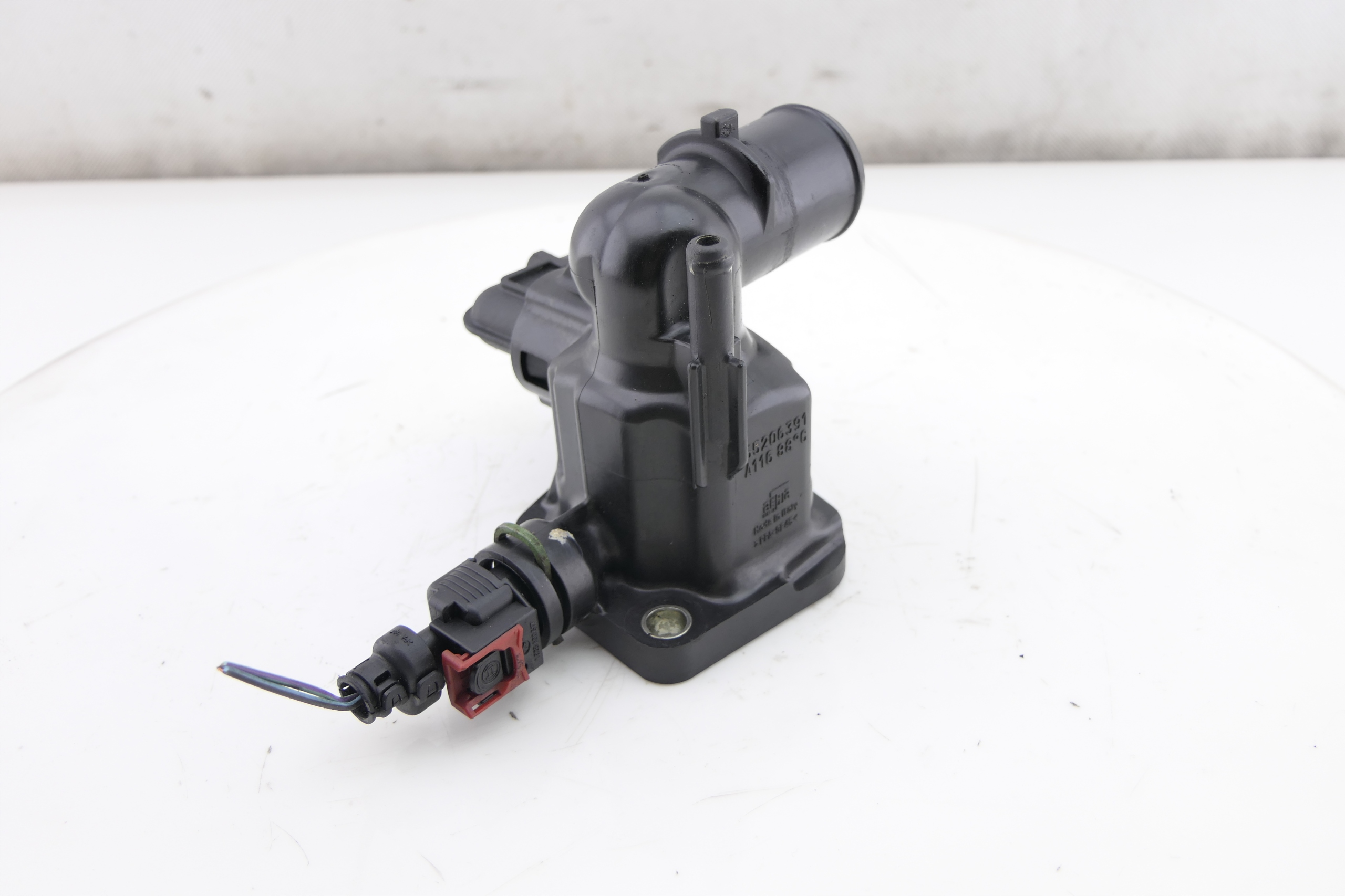 csomag Termostatu OPEL CORSA D 1.3 CDTI 55206391