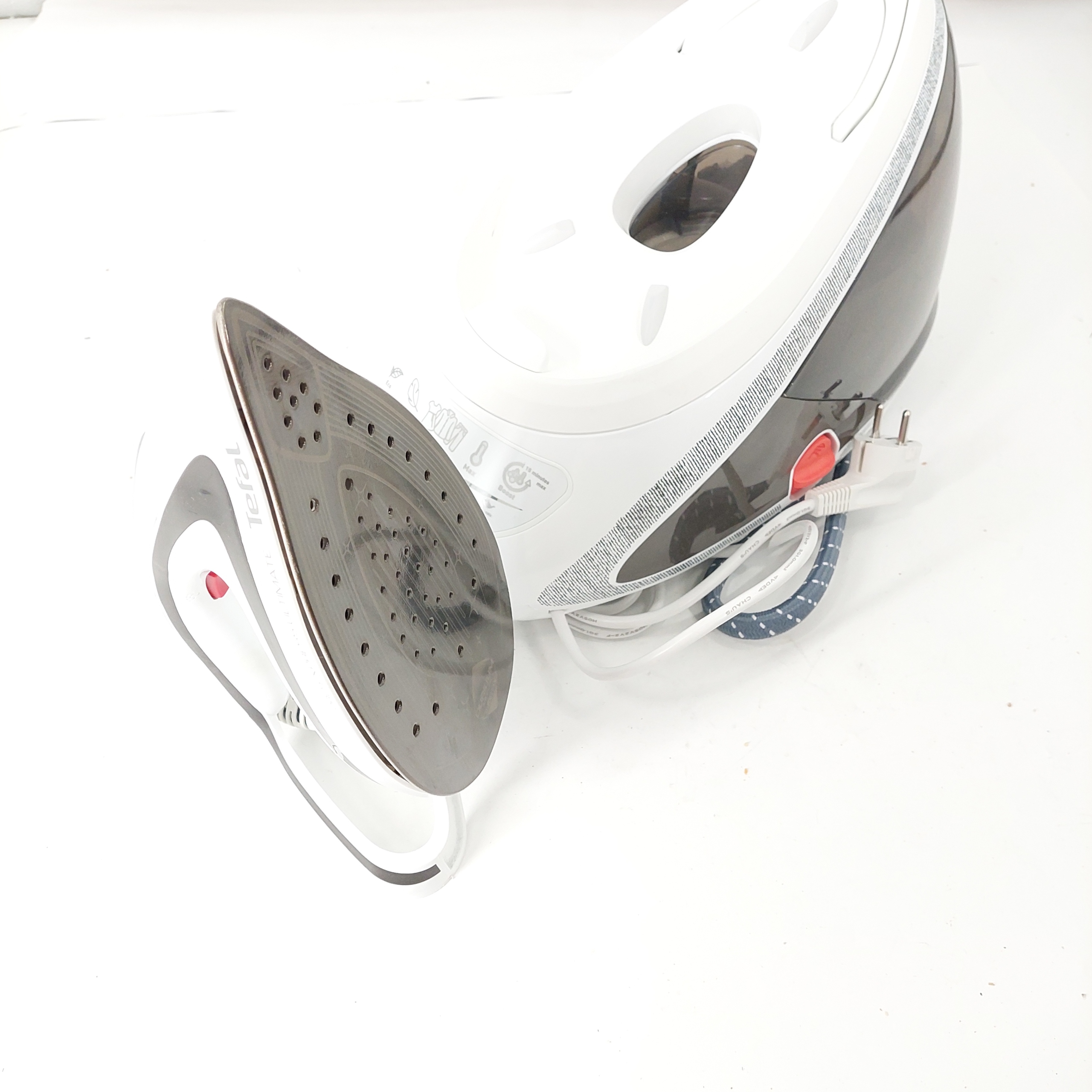 Żelazko ze stacją parową Kod producenta GV9567